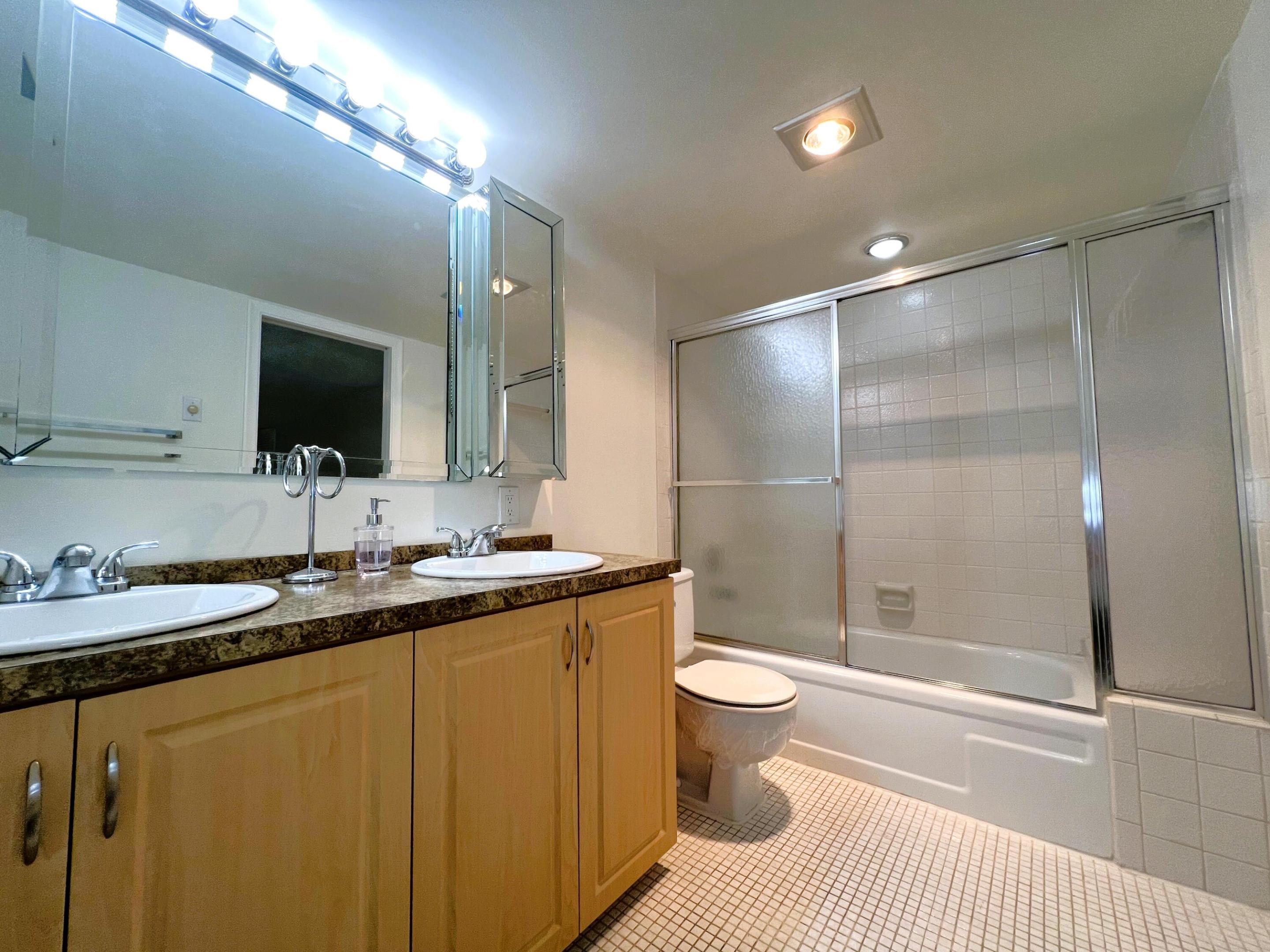 2403 Antigua Circle J4