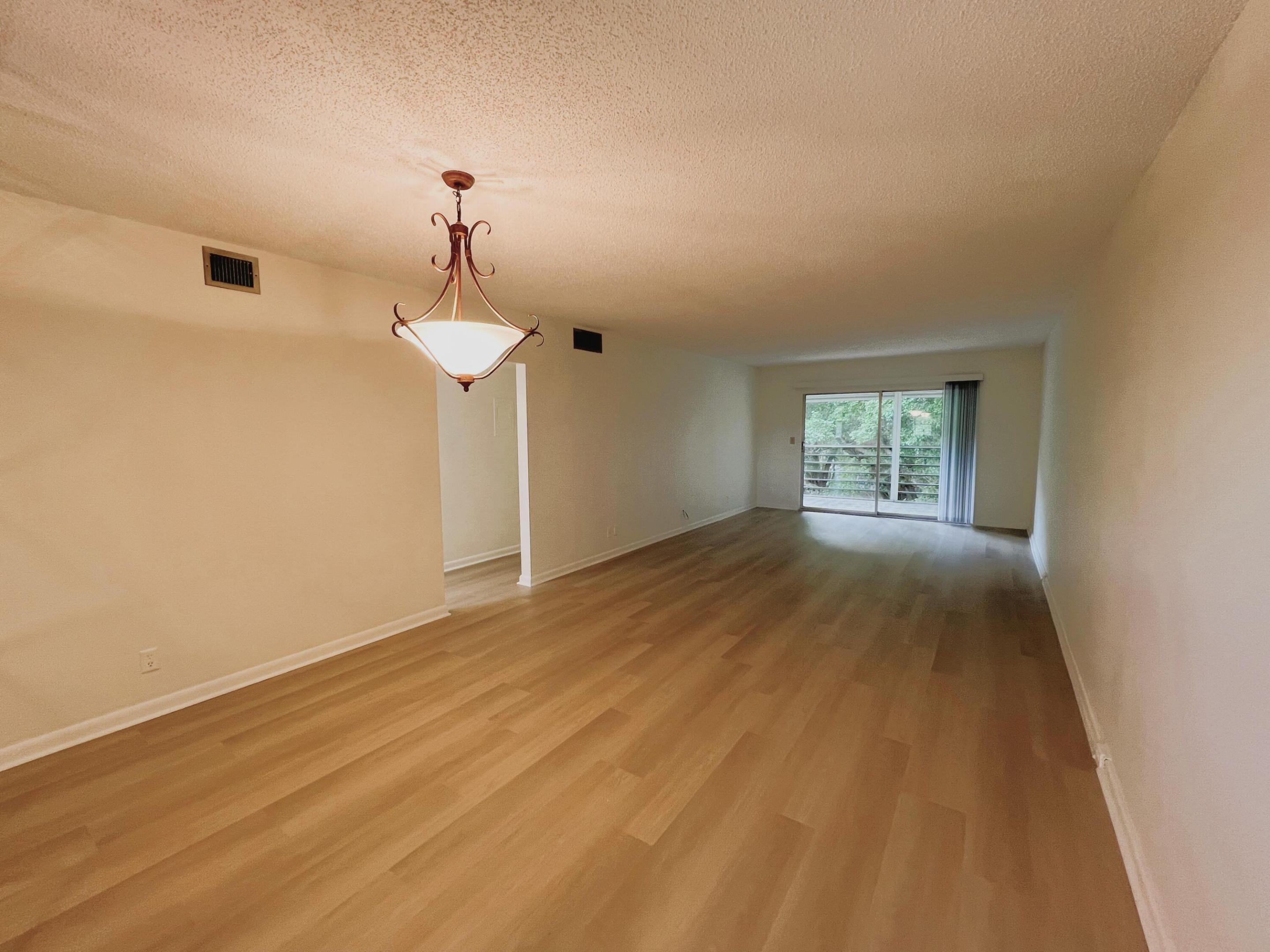 2403 Antigua Circle J4