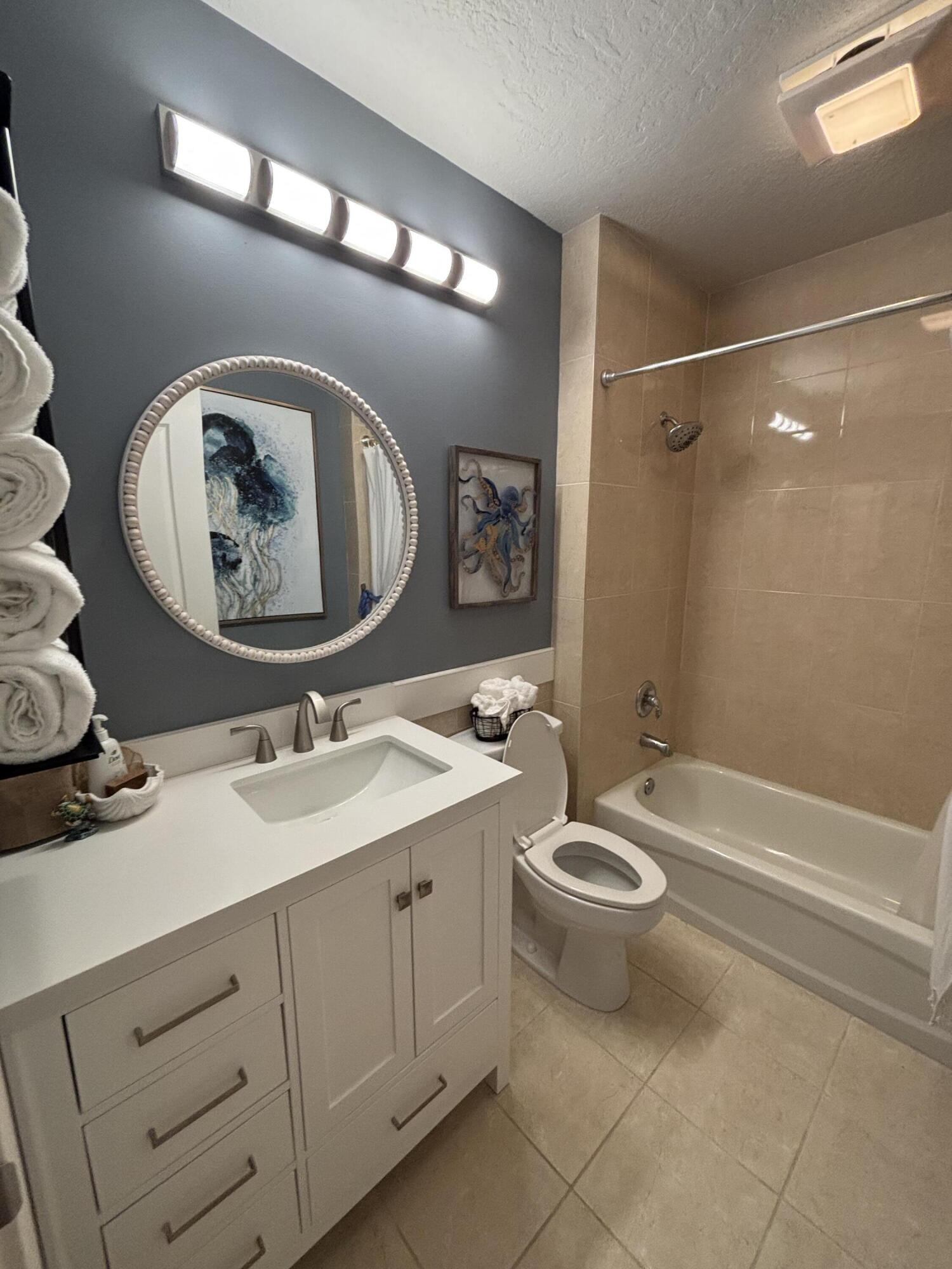 Harbour Isle West - Residential