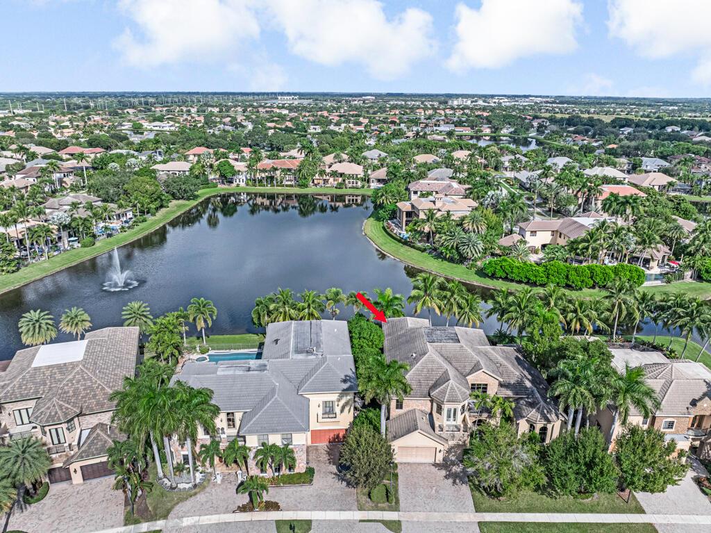 VERSAILLES - Residential Lease