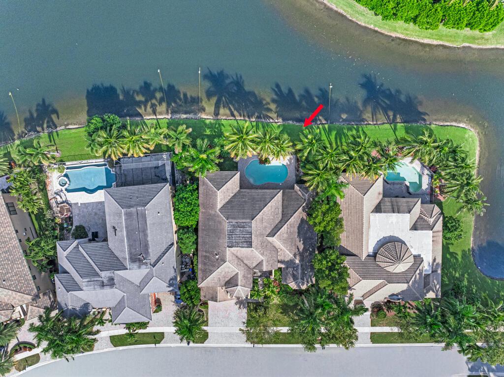 VERSAILLES - Residential Lease