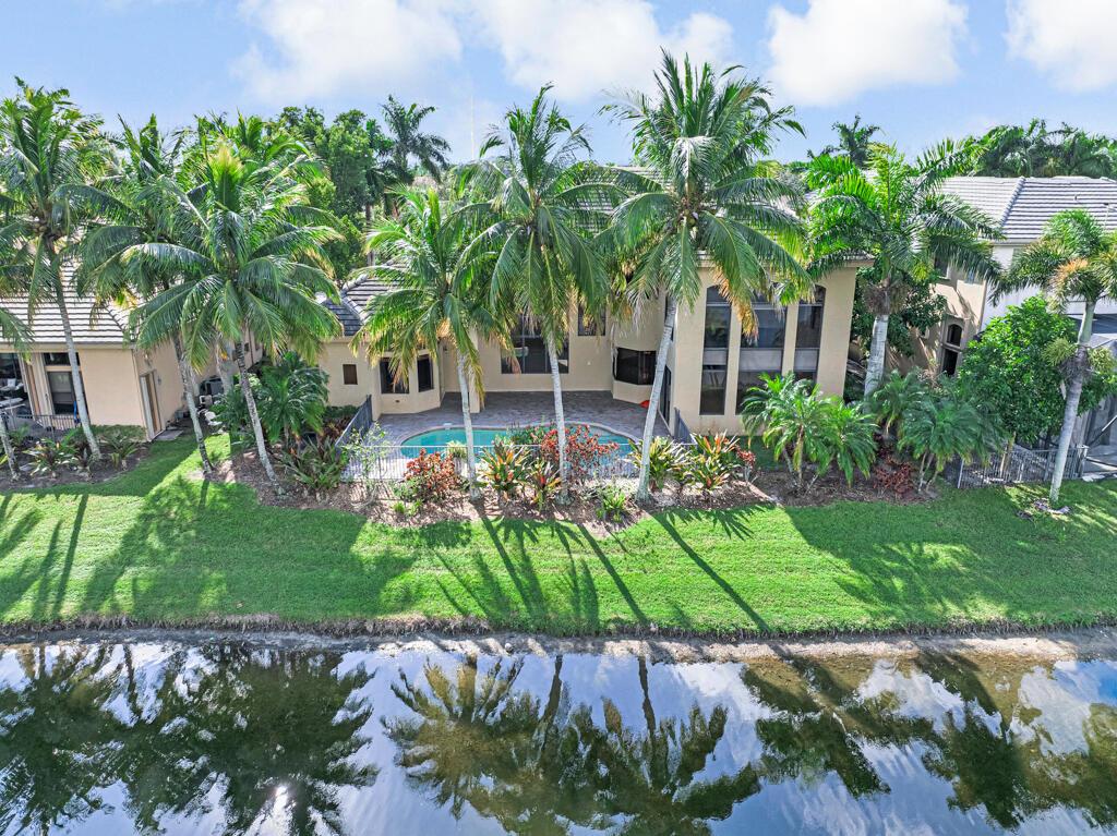 VERSAILLES - Residential Lease