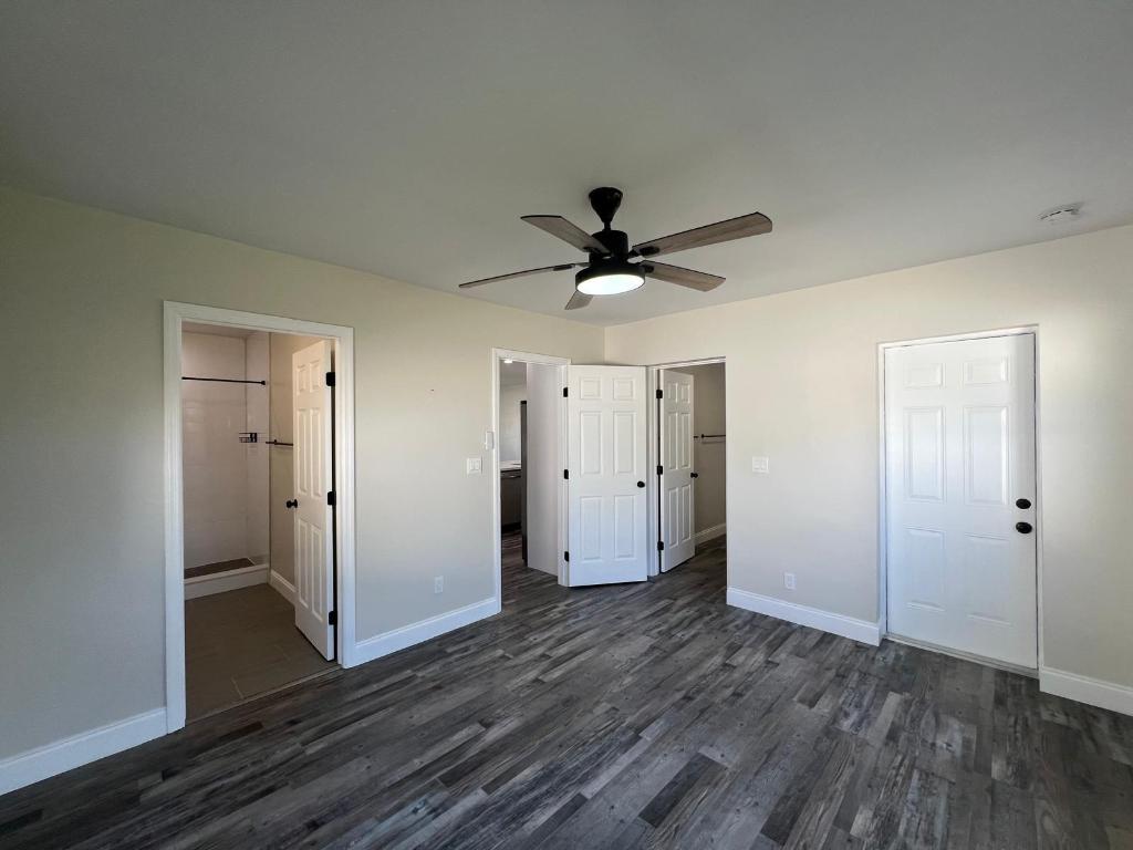 NORTH LAKE WORTH - Residential