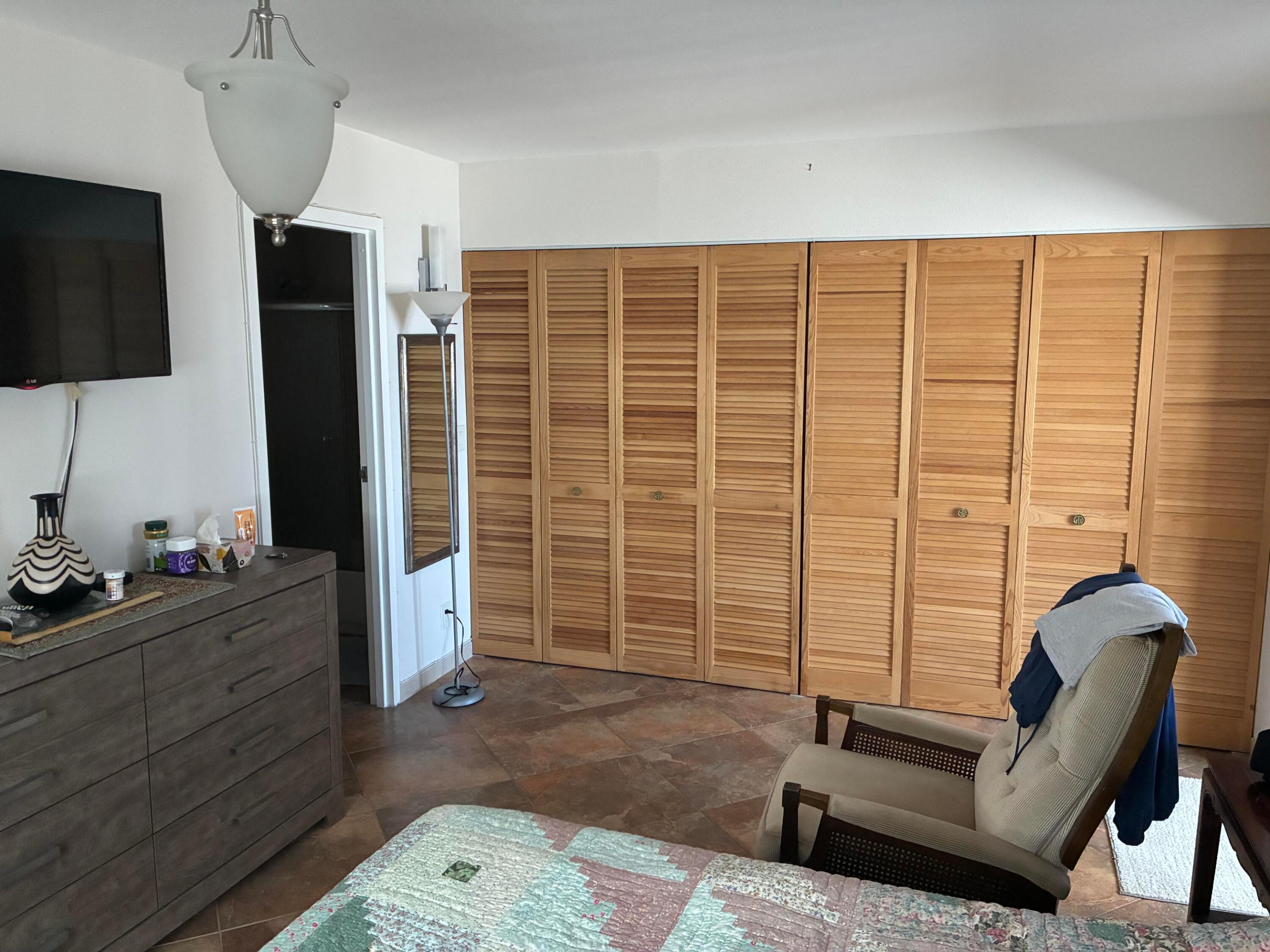 KINGS POINT - Residential