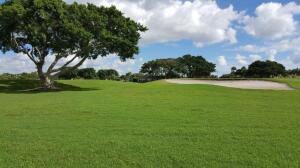 KINGS POINT - Residential