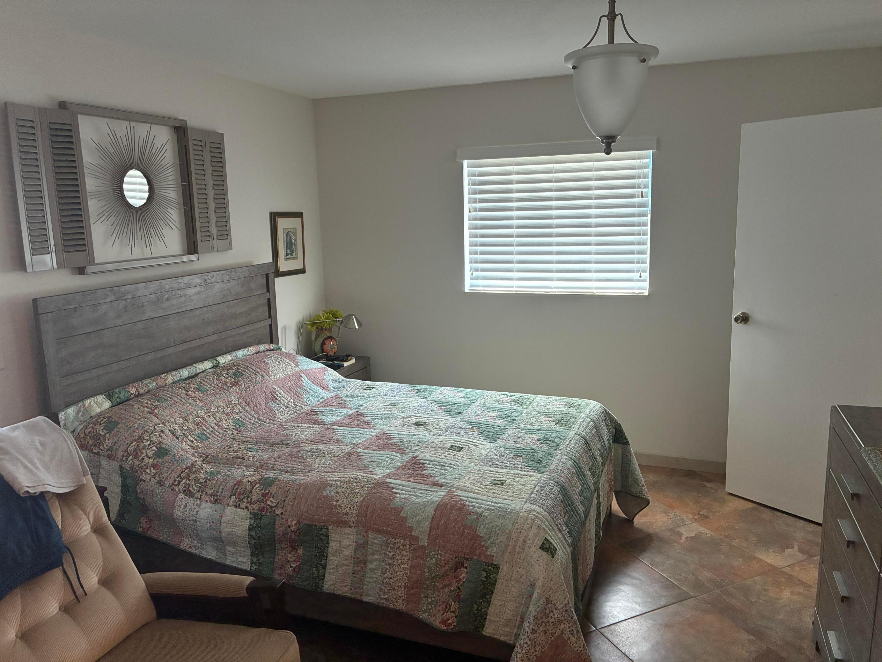 KINGS POINT - Residential