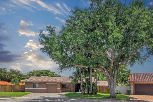 Forest Lake - Residential