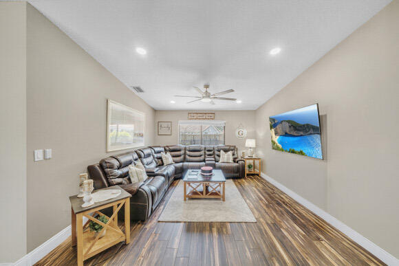 Forest Lake - Residential