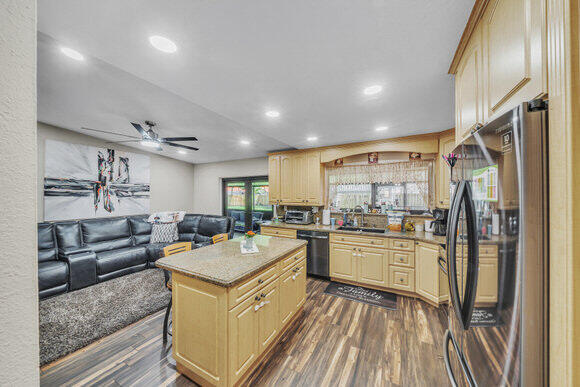 Forest Lake - Residential