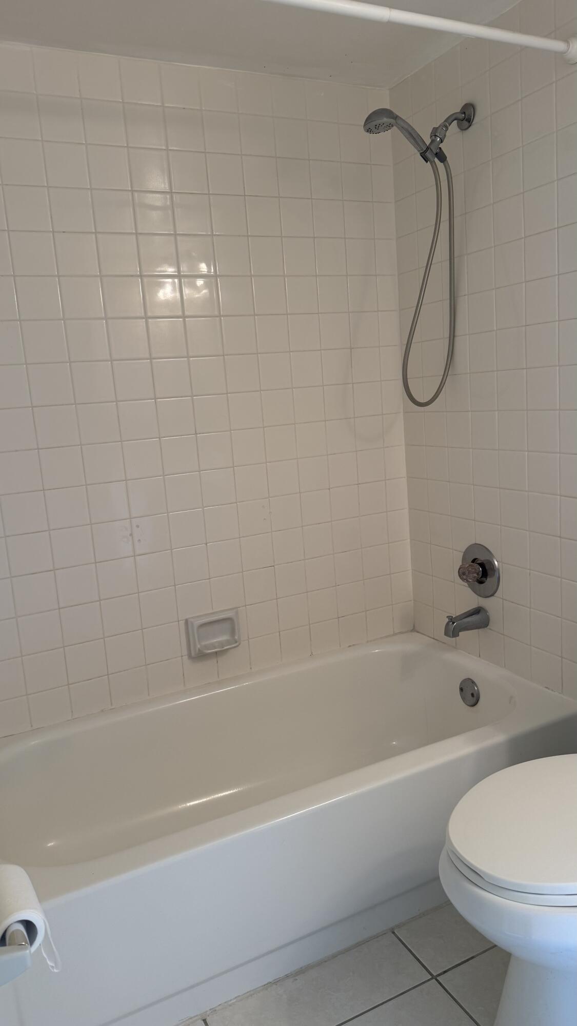 NEW HAMPTON AT CENTURY VILLAGE - Residential Lease