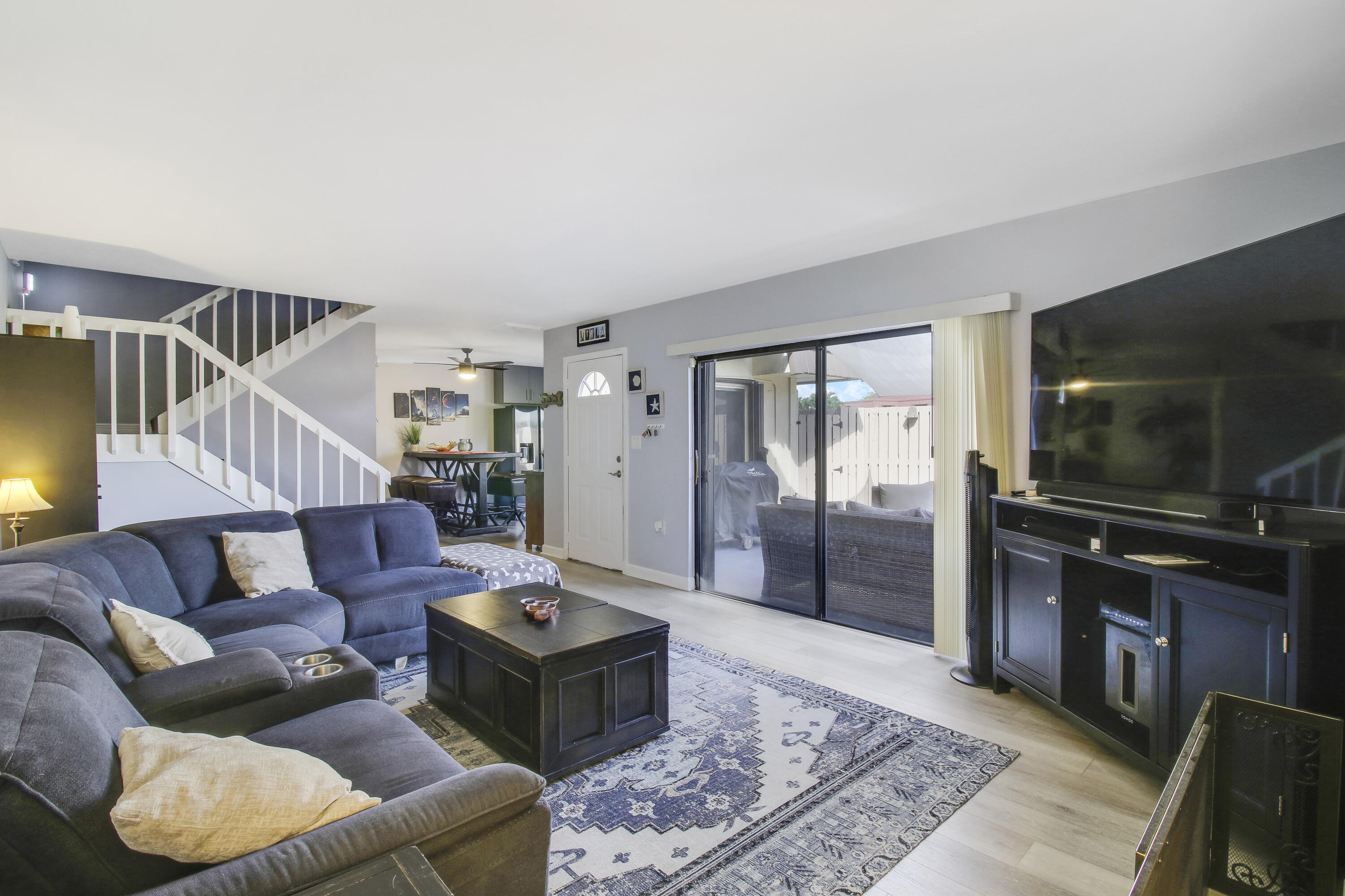 SANDALWOOD ESTATES - Residential Lease