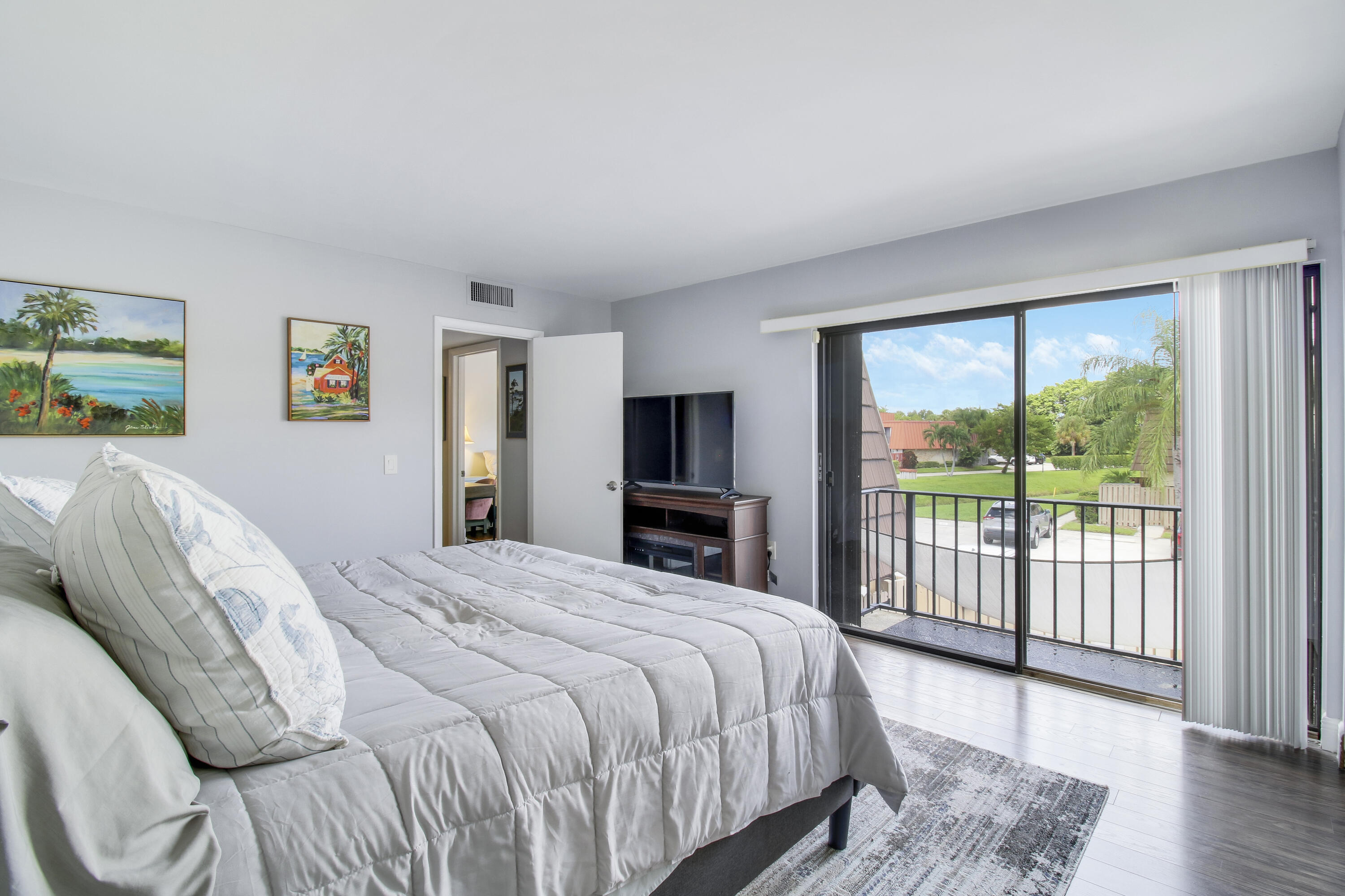 SANDALWOOD ESTATES - Residential Lease