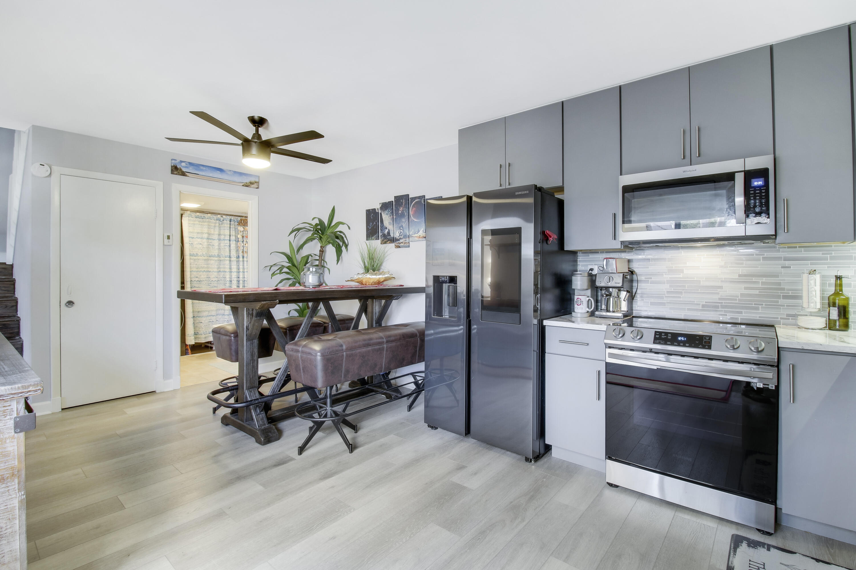 SANDALWOOD ESTATES - Residential Lease