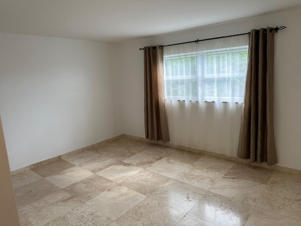 Meadowbrook Condo Apts Bl - Residential Lease