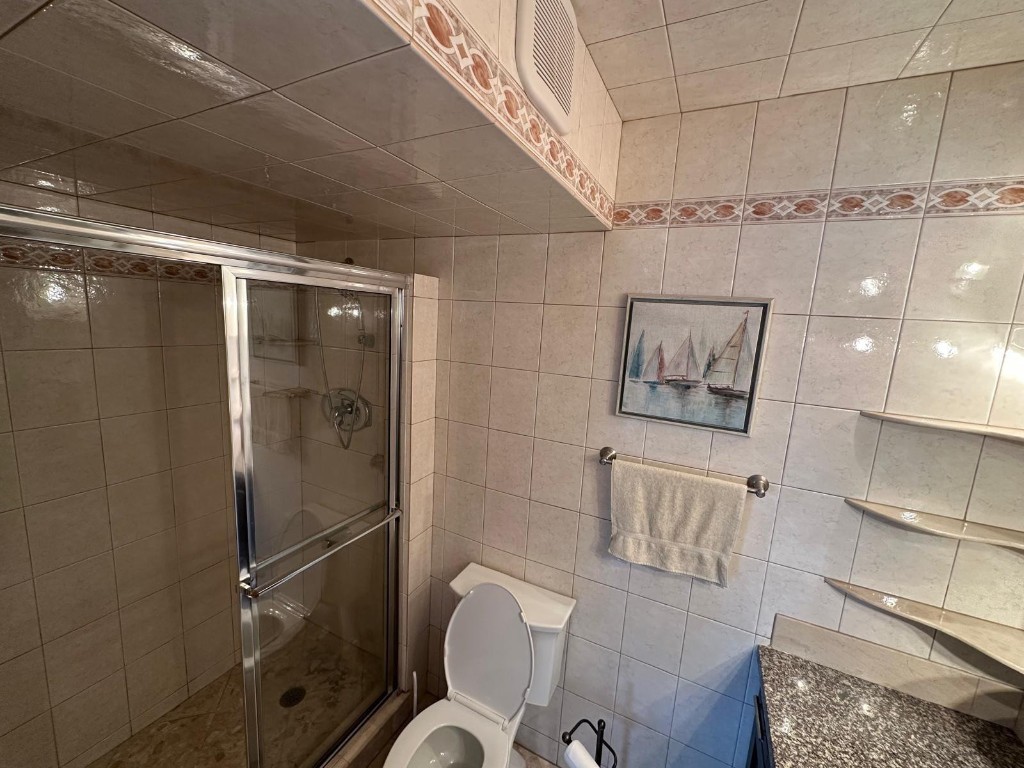 Meadowbrook Condo Apts Bl - Residential Lease