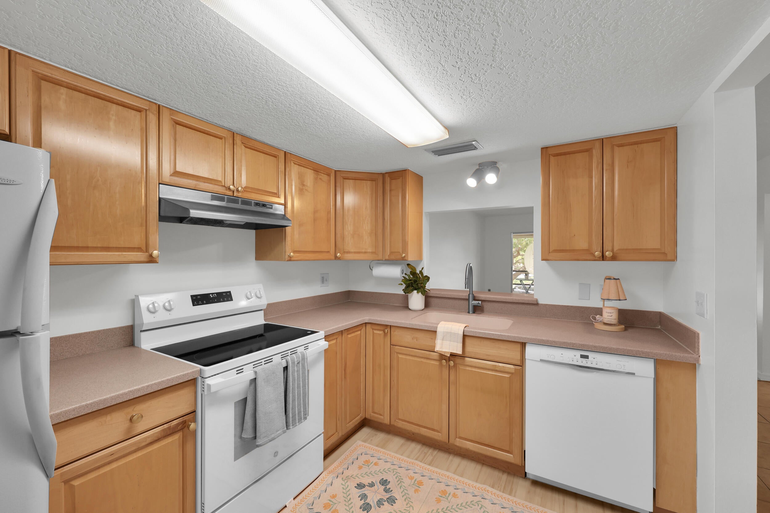 2302 Sunrise Boulevard BLG 1, 209