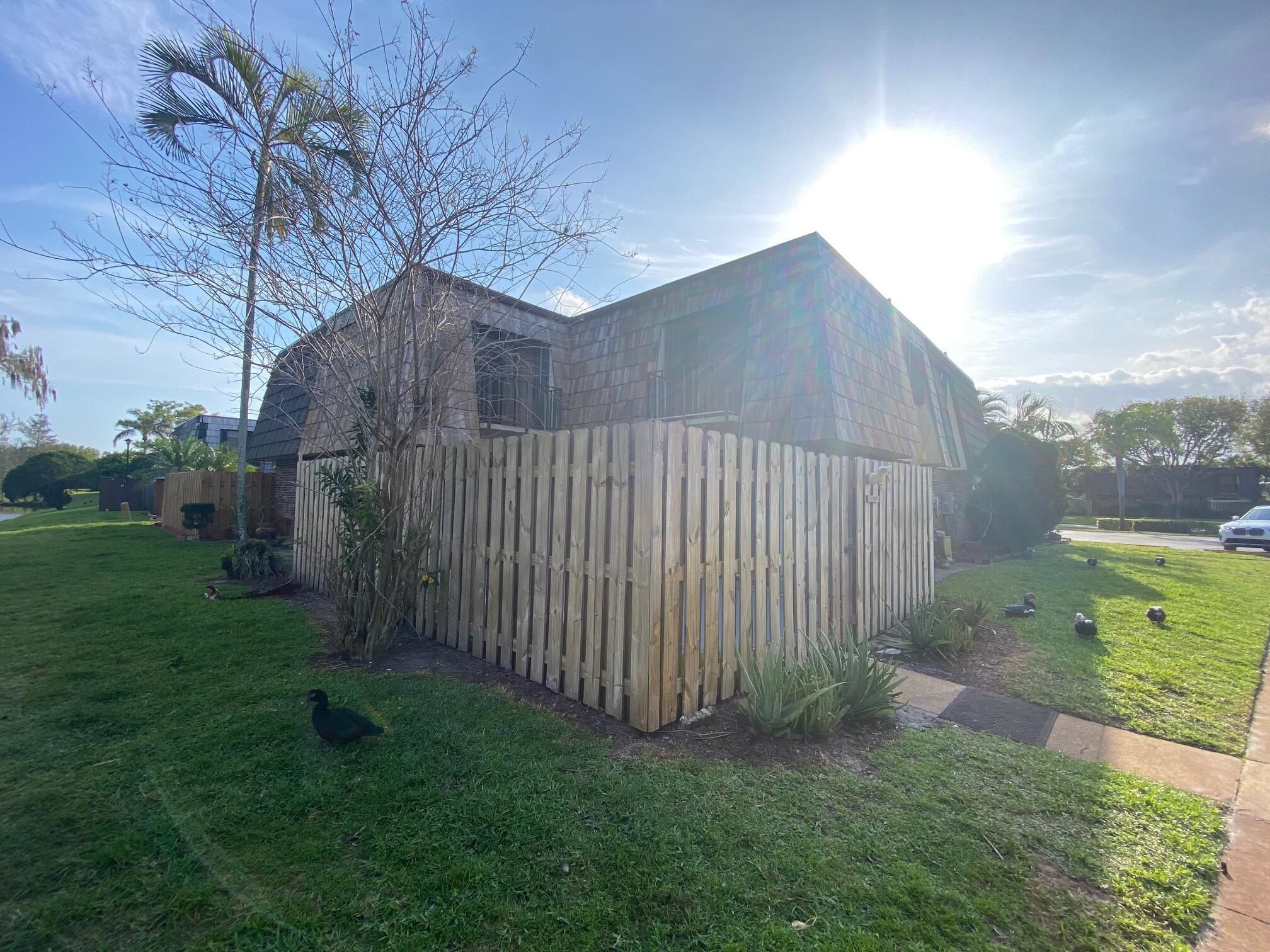 FOREST LAKES - Residential Lease