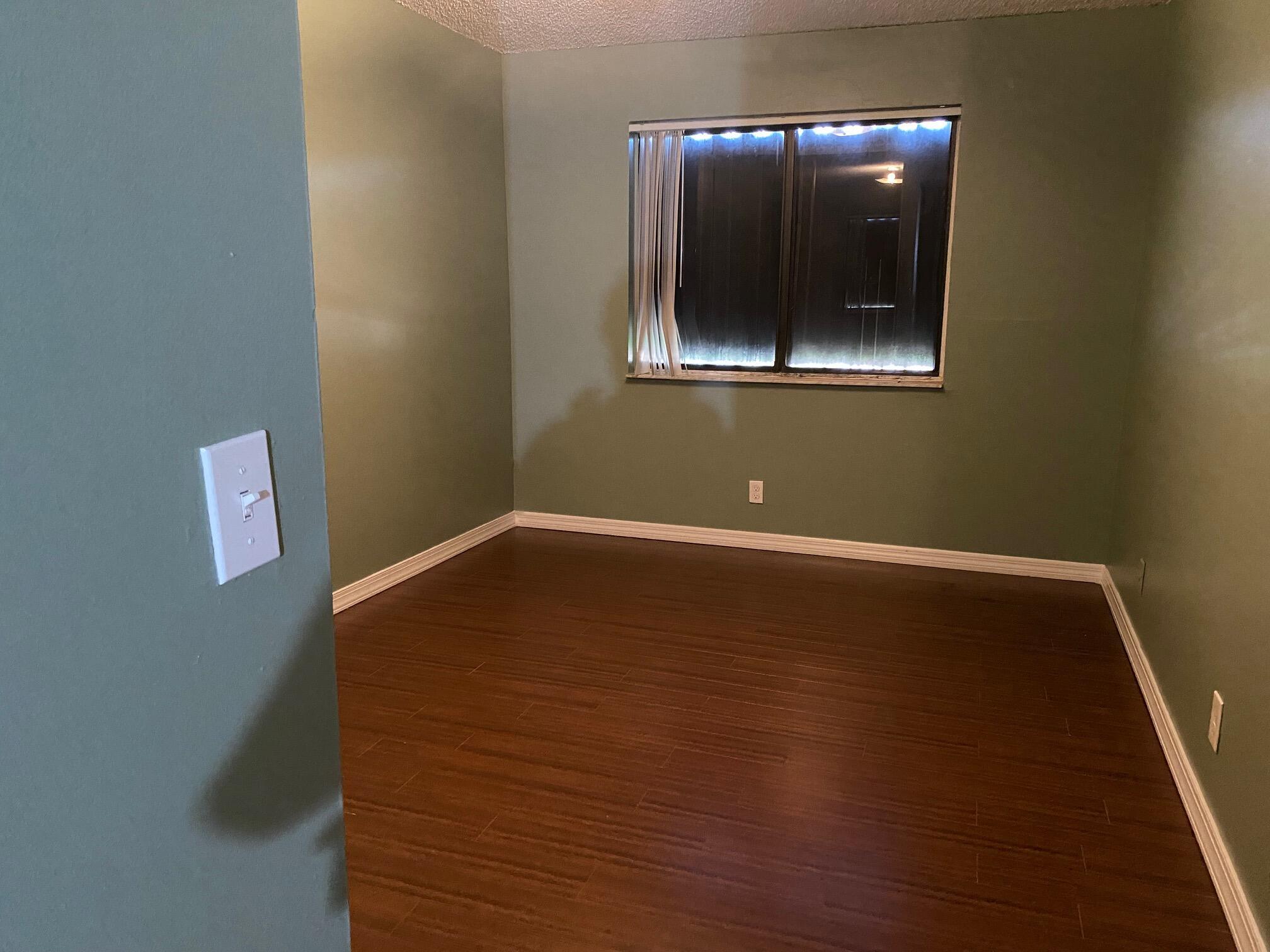 FOREST LAKES - Residential Lease