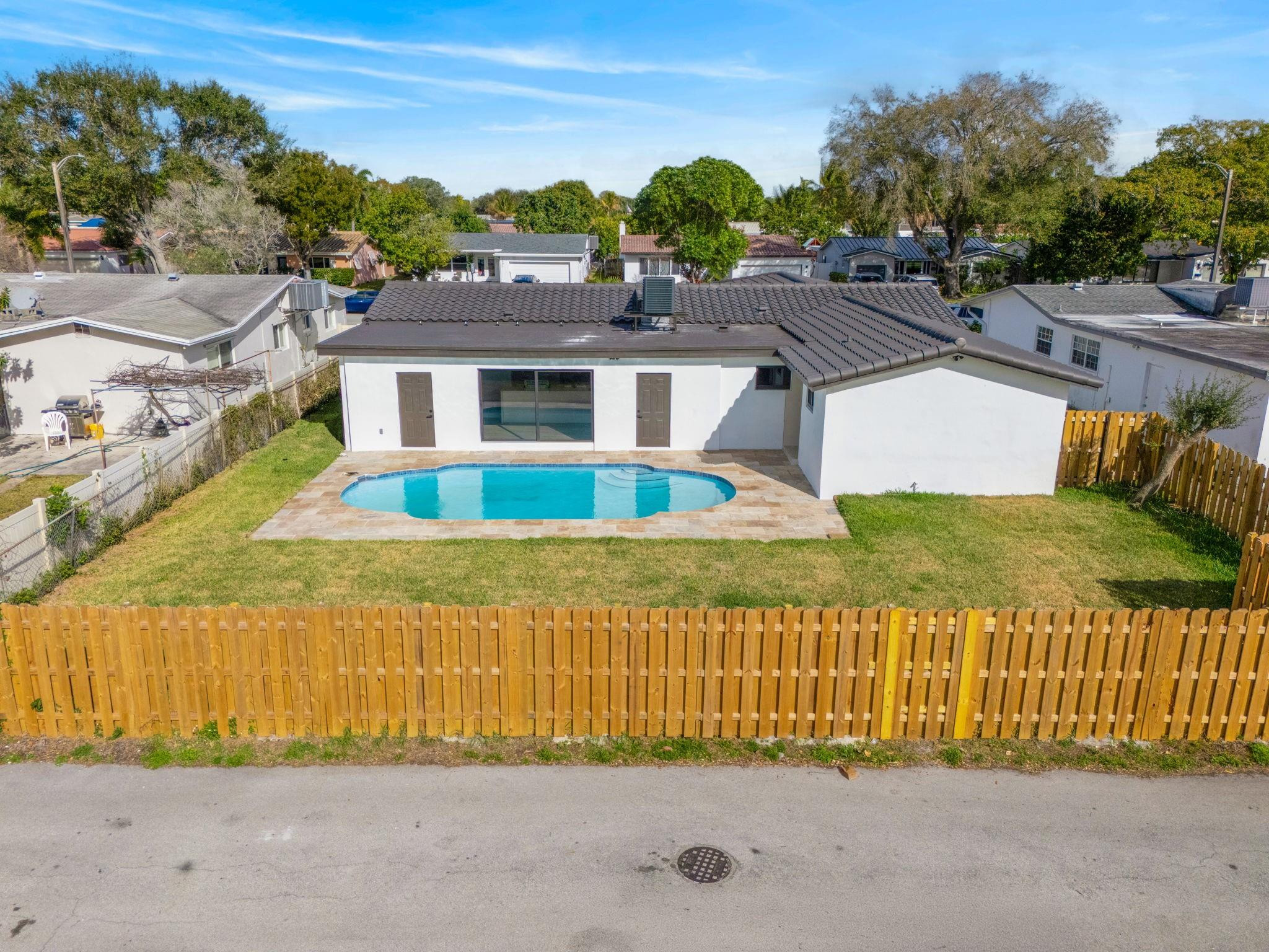 Hollywood Hills Amd 6-31 - Residential