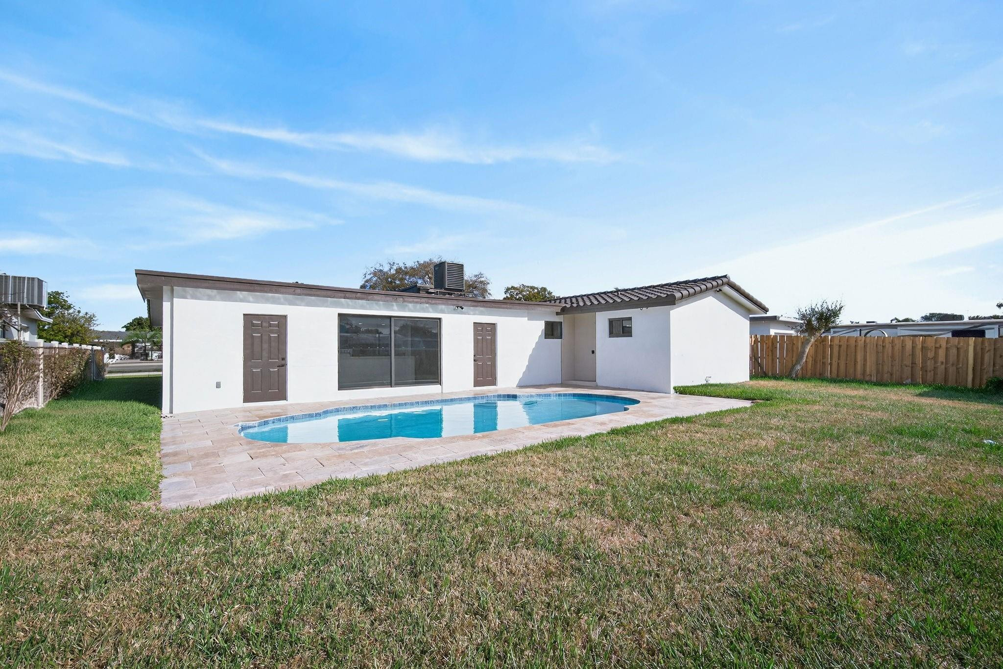 Hollywood Hills Amd 6-31 - Residential