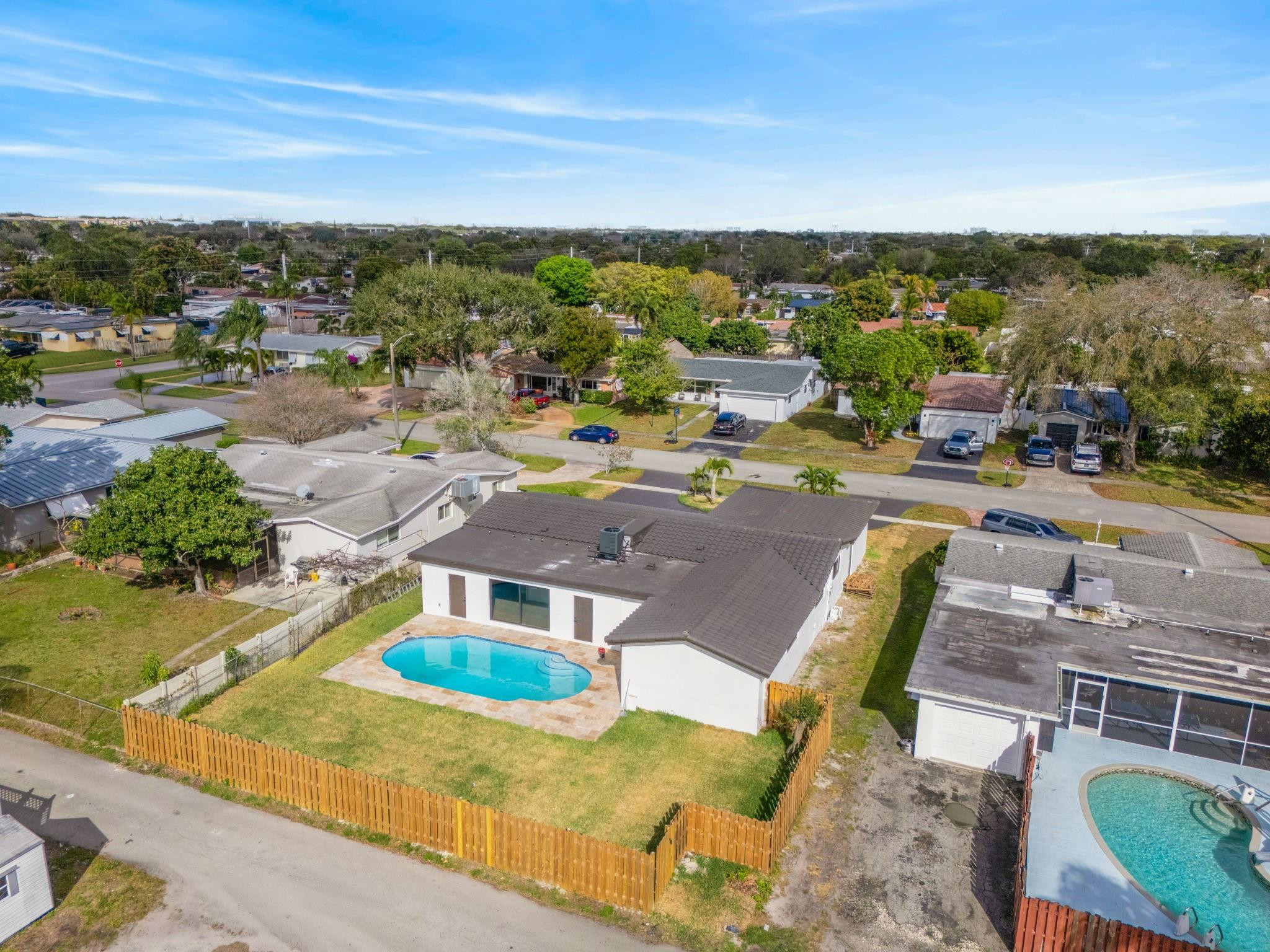 Hollywood Hills Amd 6-31 - Residential