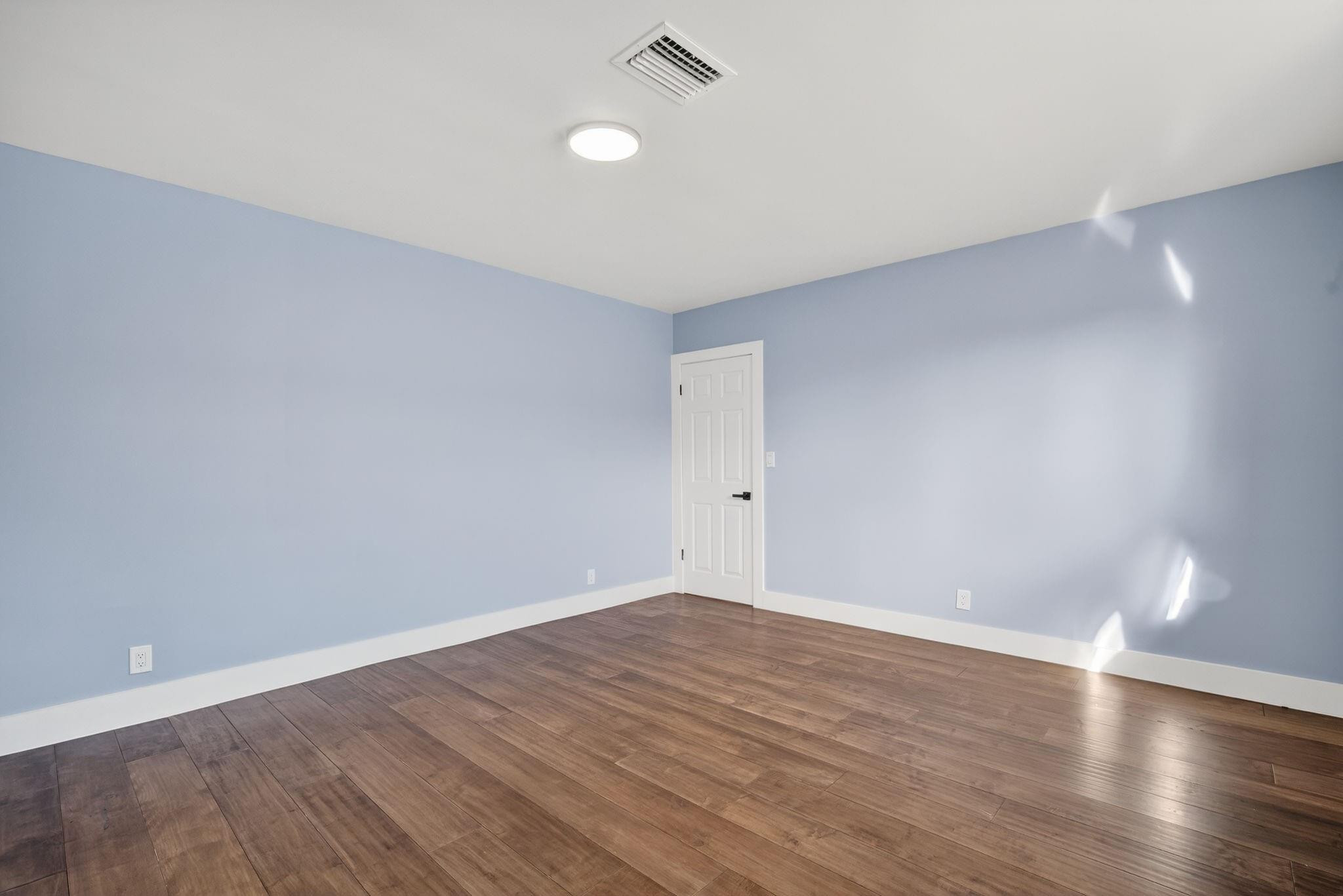 Hollywood Hills Amd 6-31 - Residential