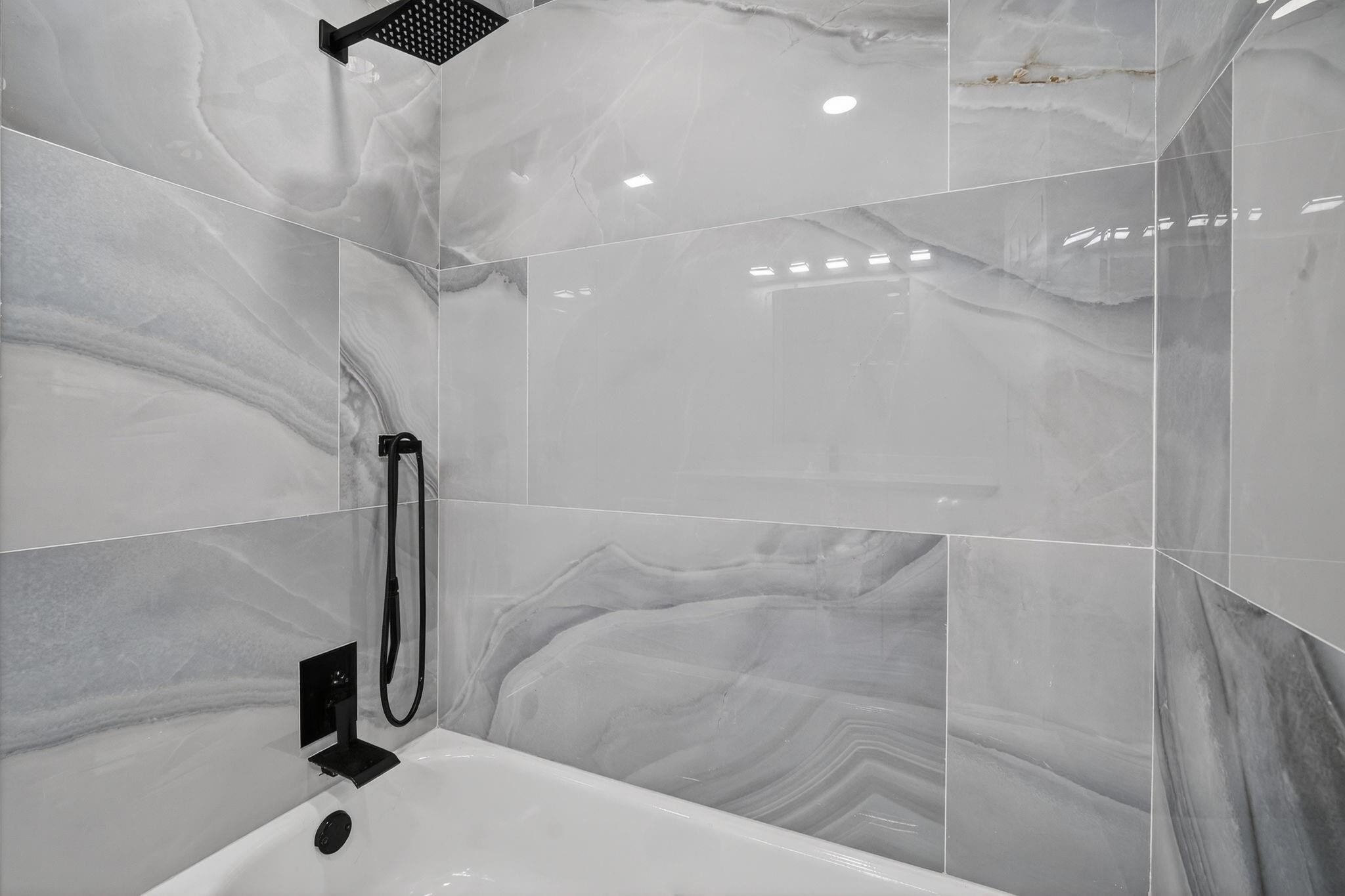 Hollywood Hills Amd 6-31 - Residential