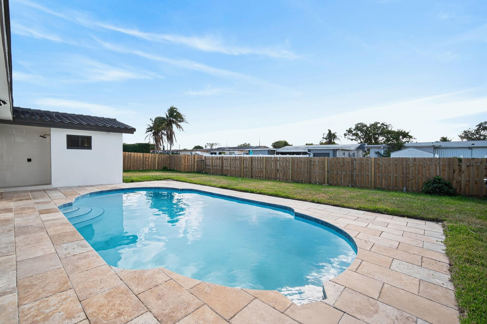 Hollywood Hills Amd 6-31 - Residential