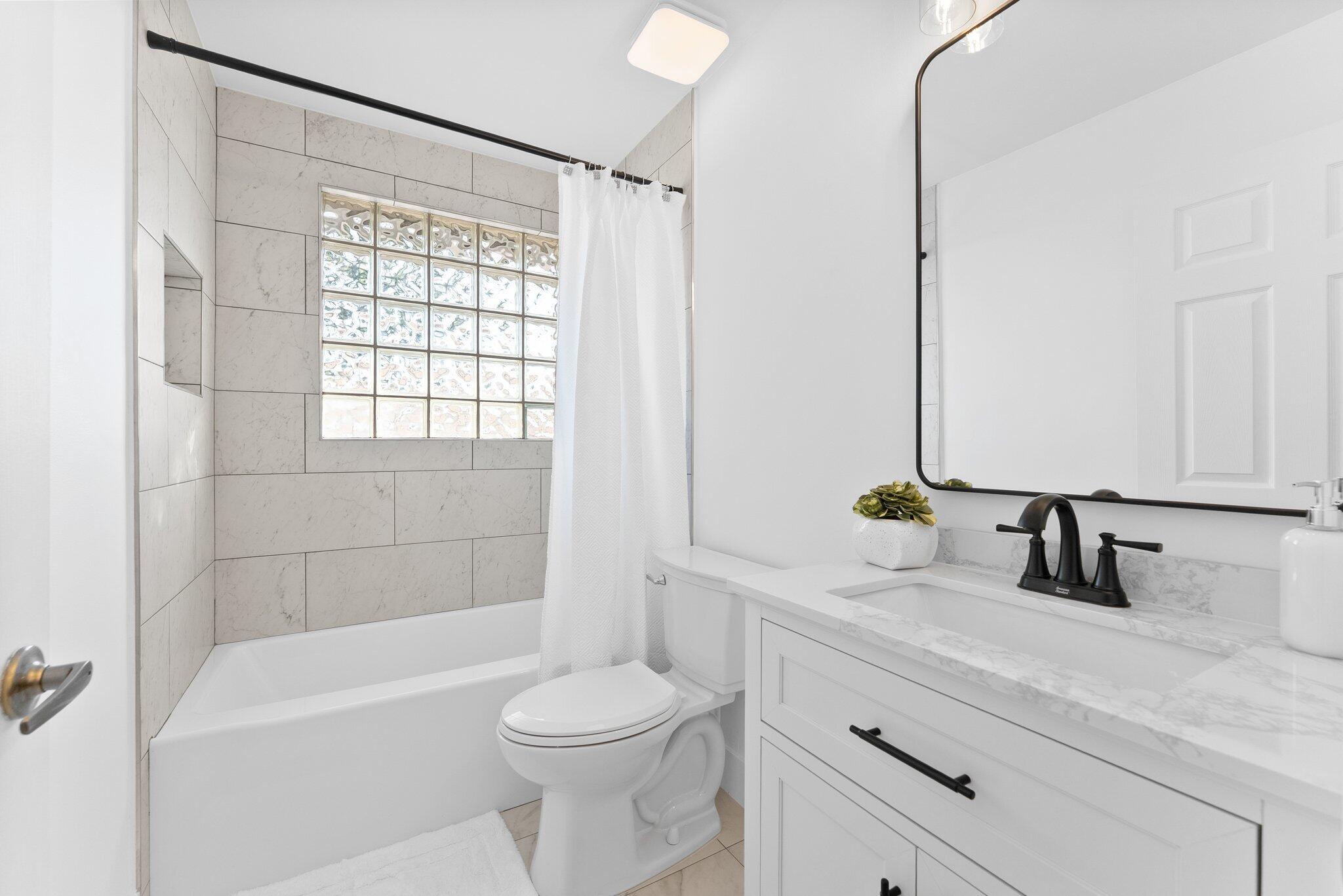 LIBERTY ISLES - Residential