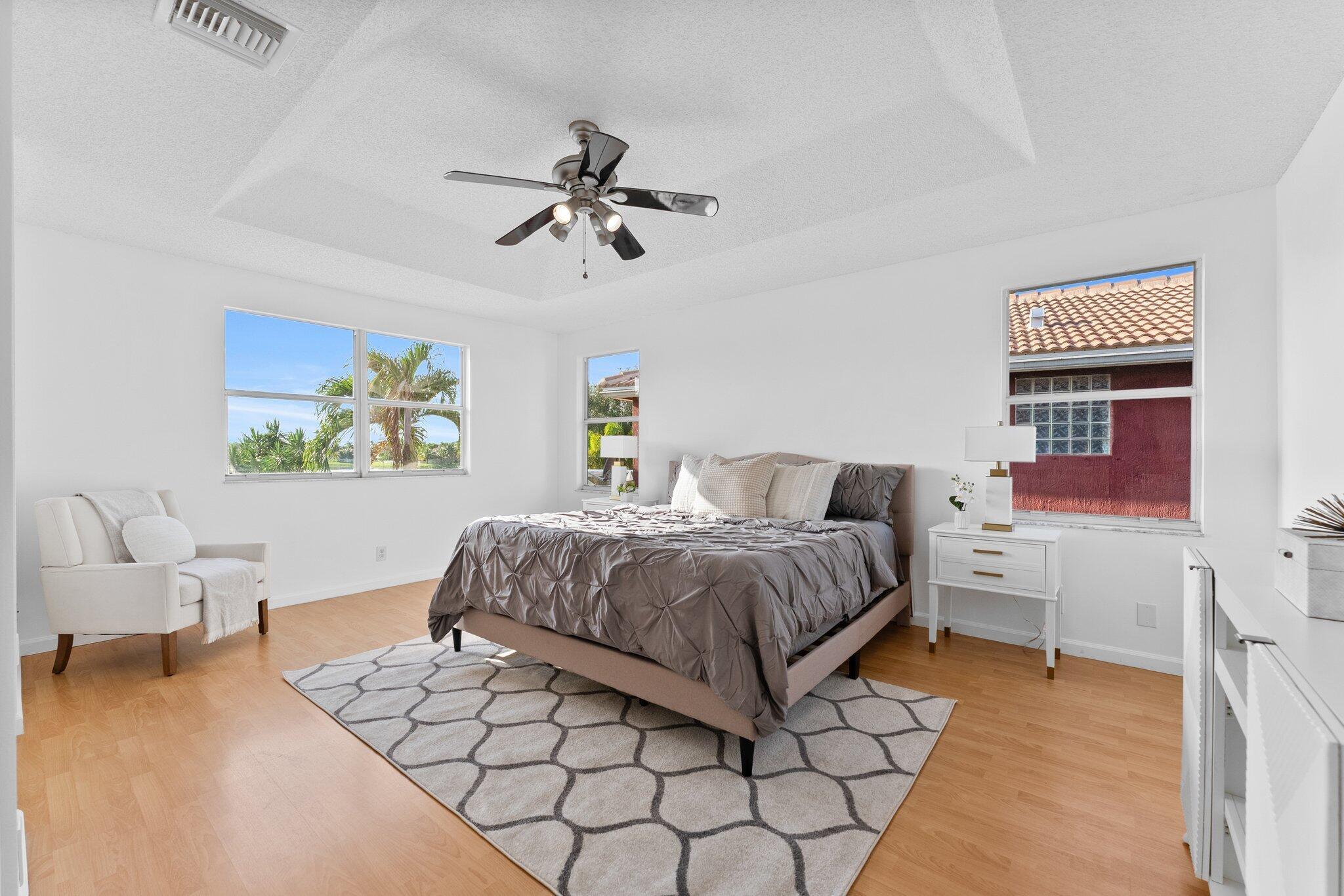 LIBERTY ISLES - Residential