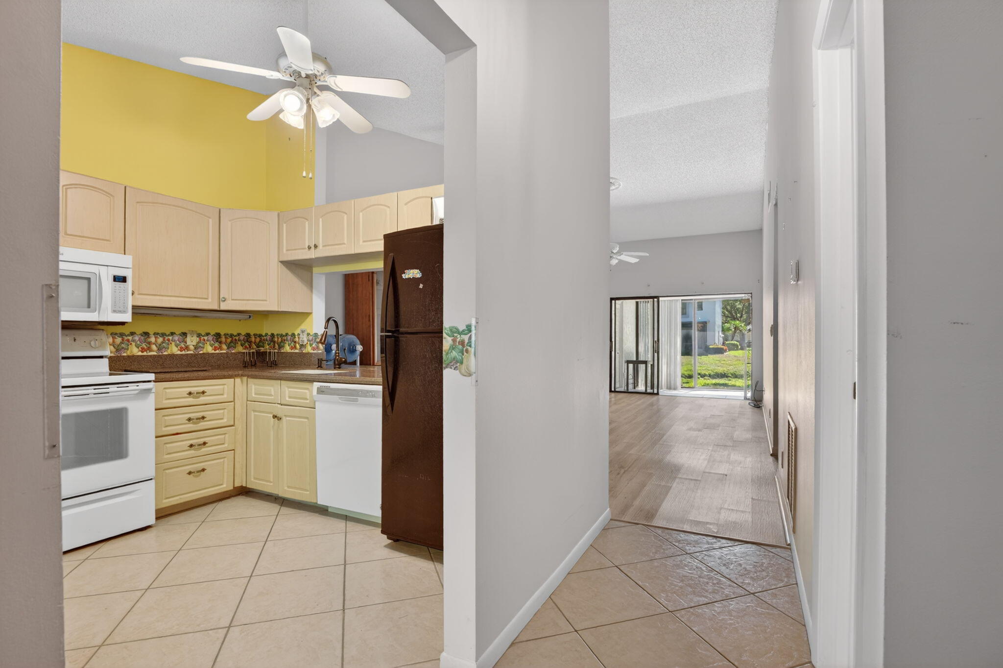 3210 S Carambola Cir Circle S
