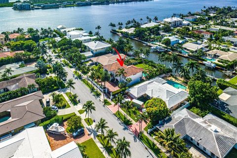 A home in Lake Worth Beach