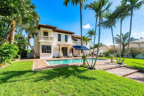 A home in Lake Worth Beach