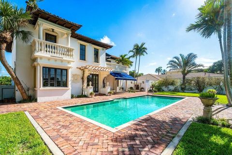 A home in Lake Worth Beach