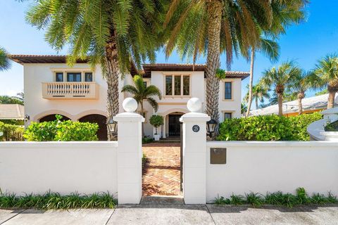 A home in Lake Worth Beach