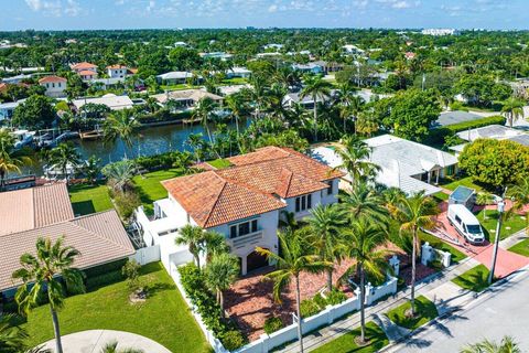 A home in Lake Worth Beach