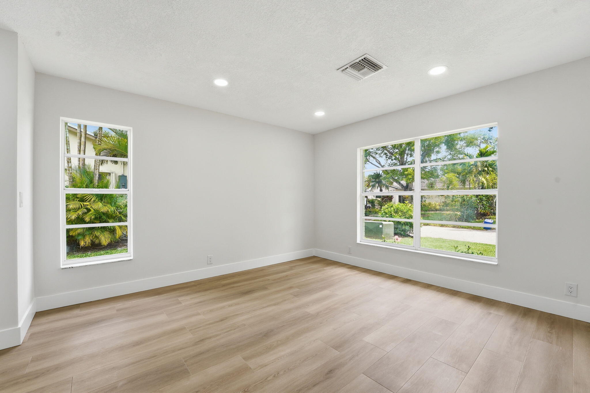 LUCERNE HOMES EAST 3 - Residential