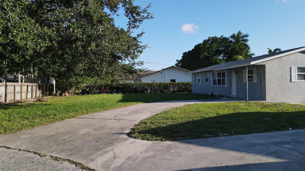 Photo of 3230 Buccaneer Road #1, Lake Worth, FL 33462 (MLS # R11010076)