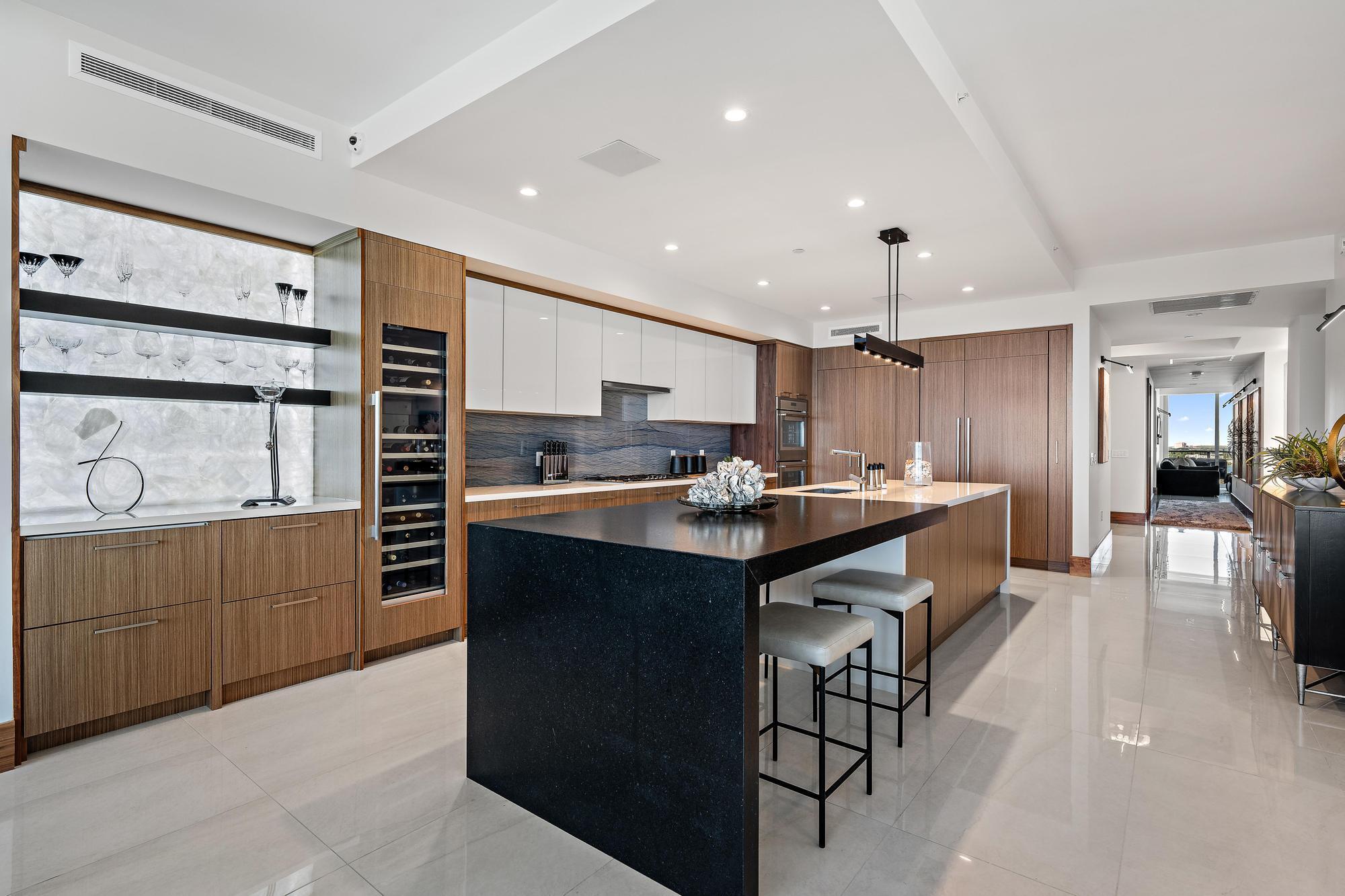 5000 North Ocean - Residential