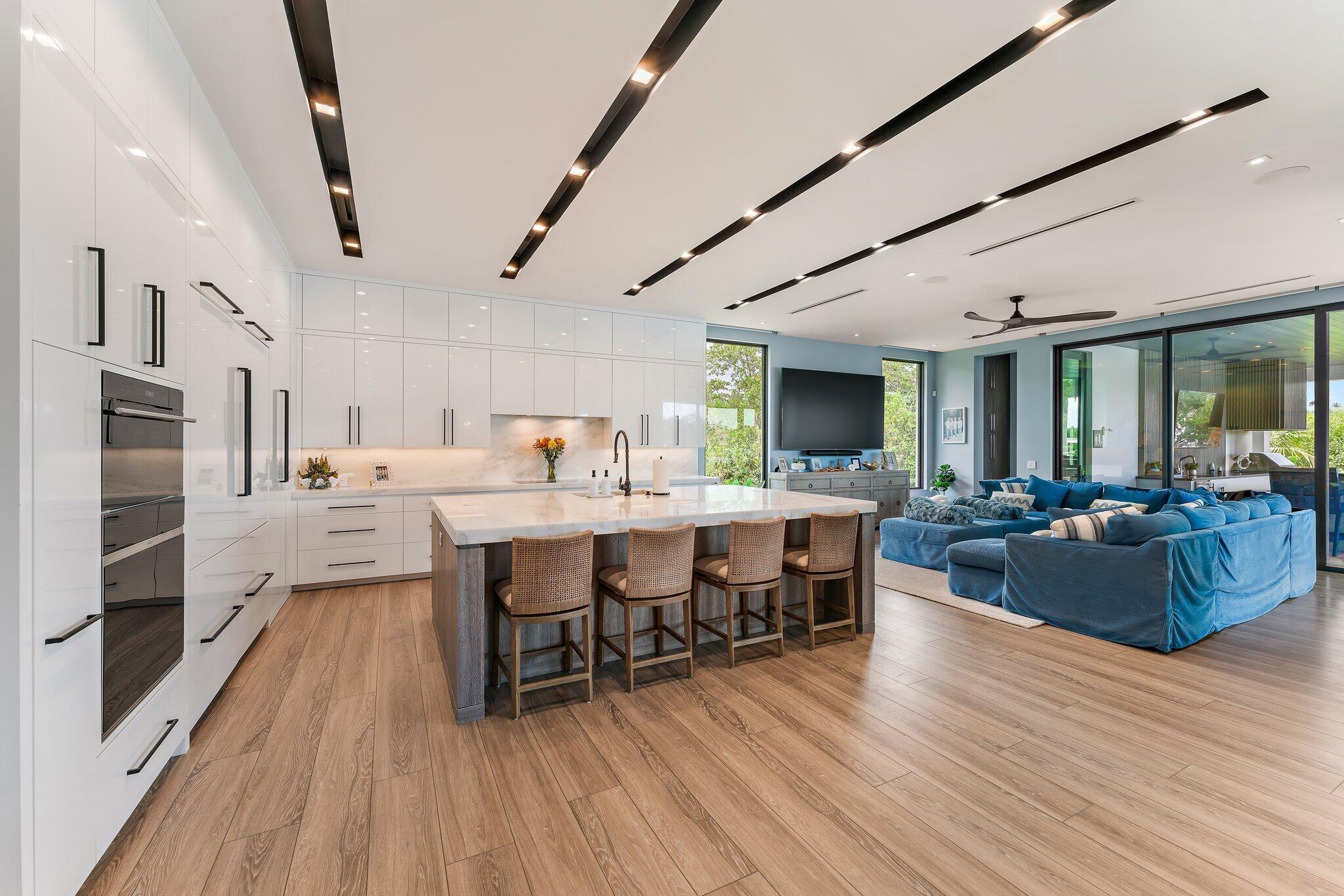 JUPITER RIVER ESTATES - Residential