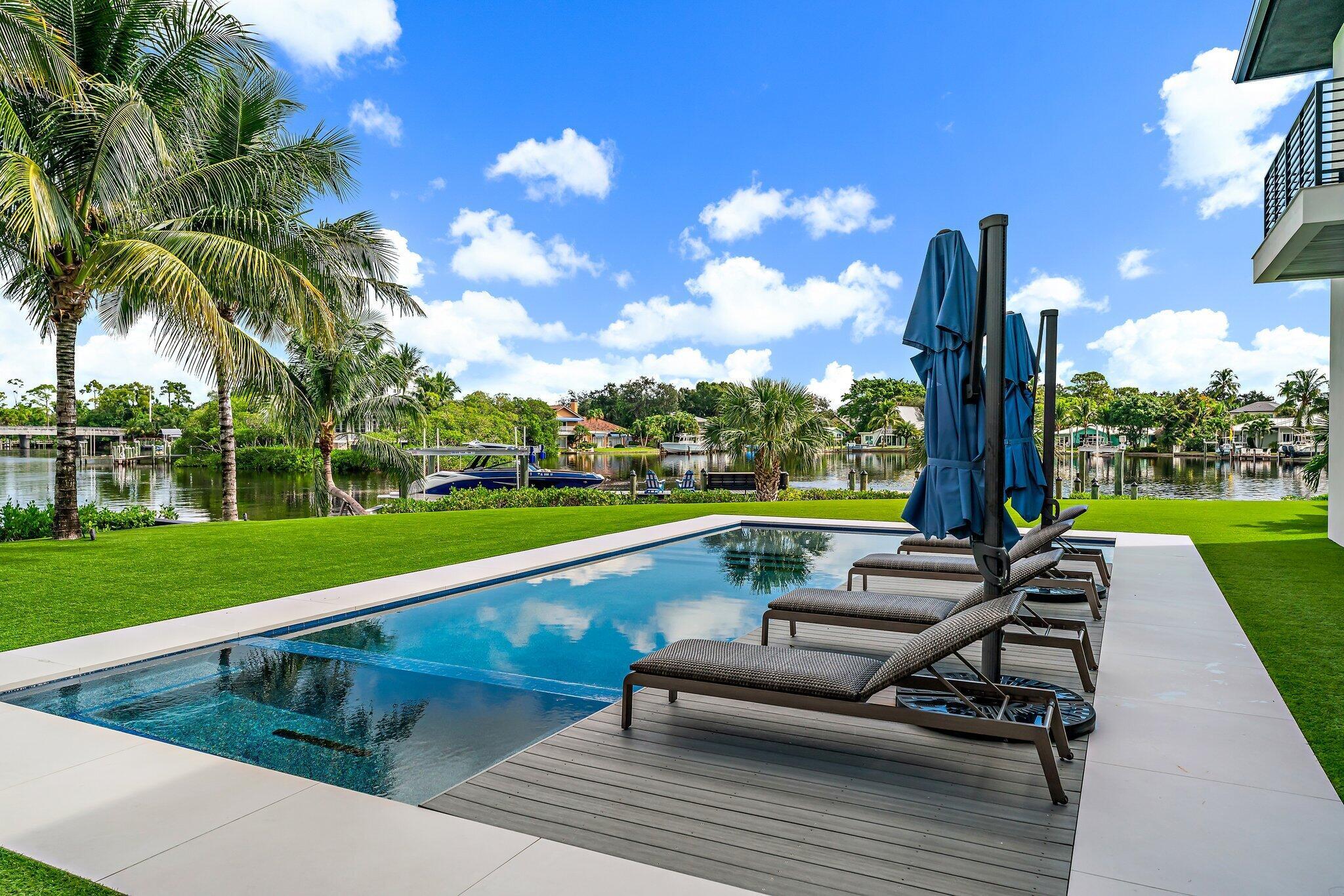 JUPITER RIVER ESTATES - Residential