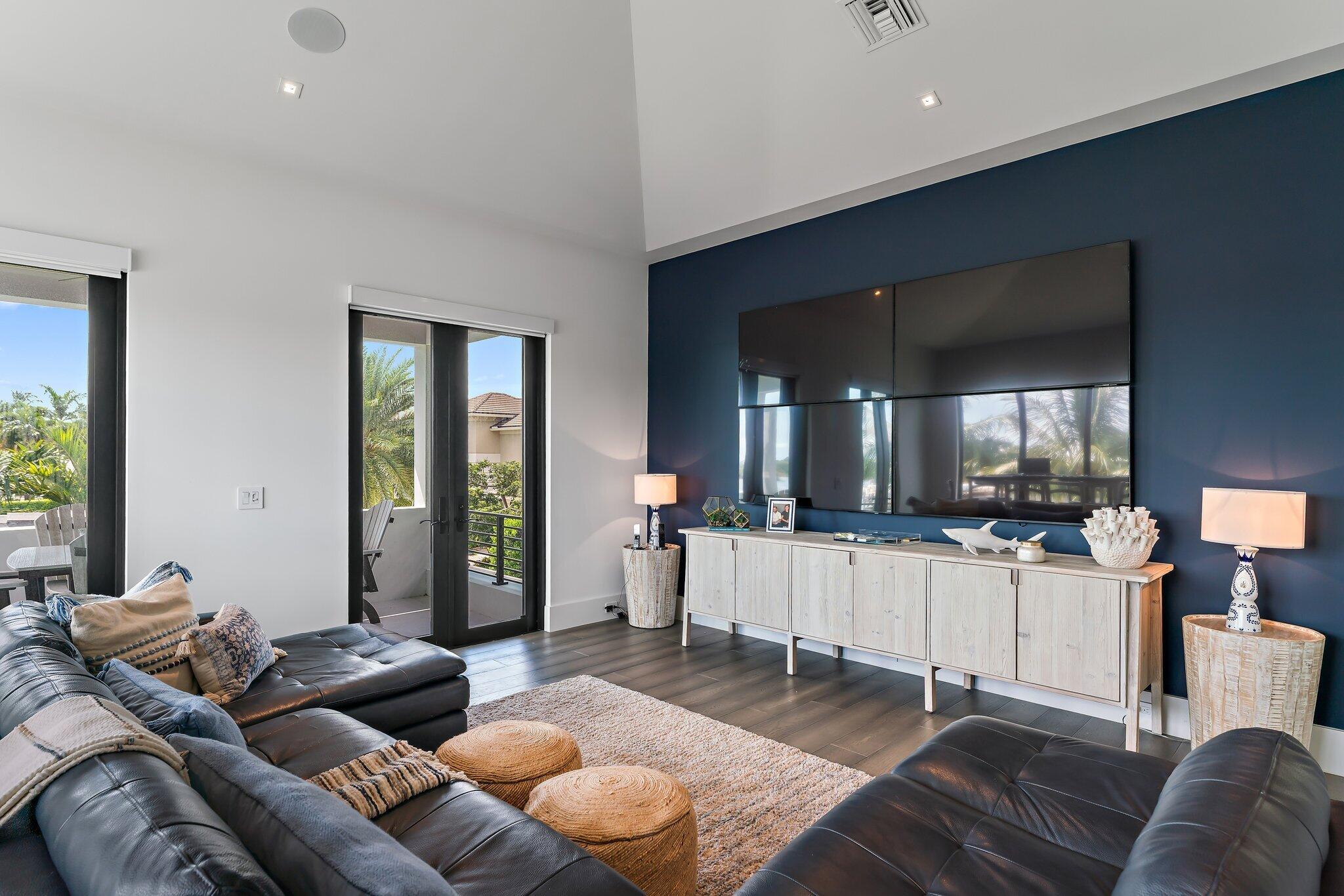 JUPITER RIVER ESTATES - Residential