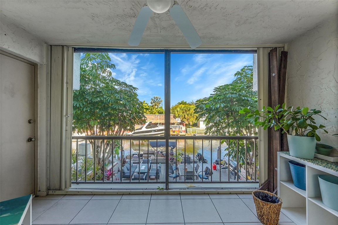 Island Club - Residential