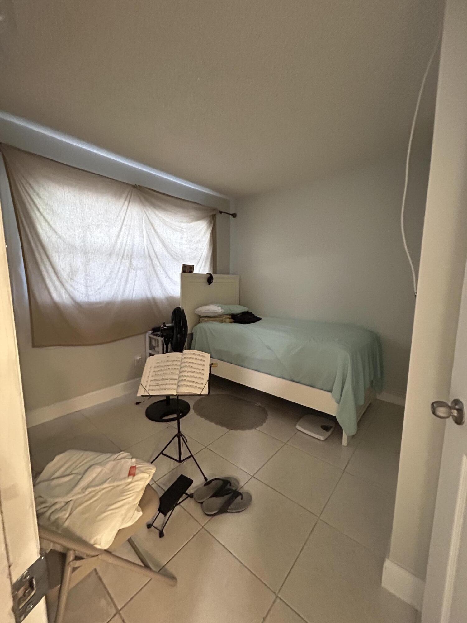 ROYAL PARK GARDENS I-B CONDO - Residential