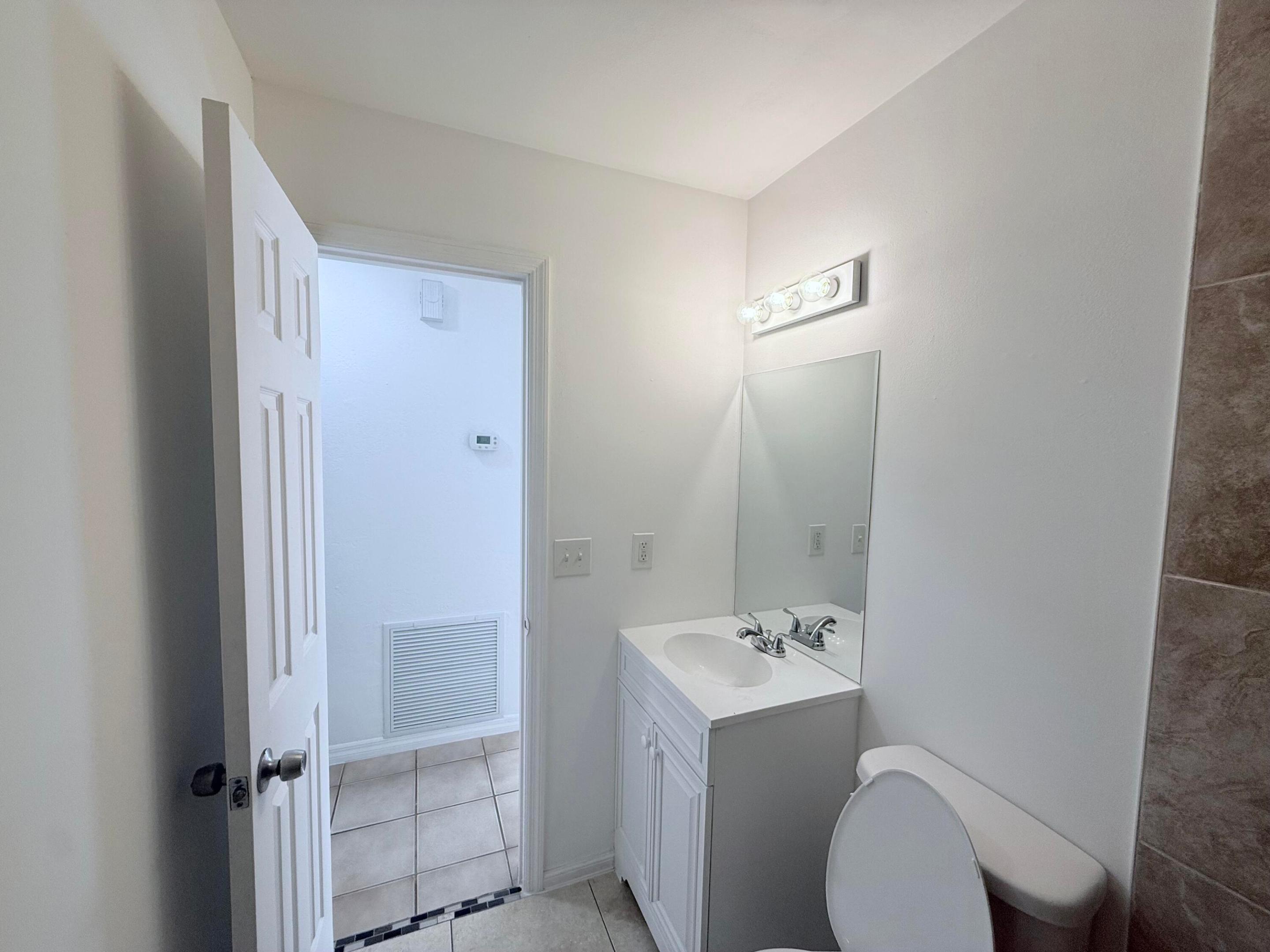 PARADISE PARK UNIT NO 2 - Residential