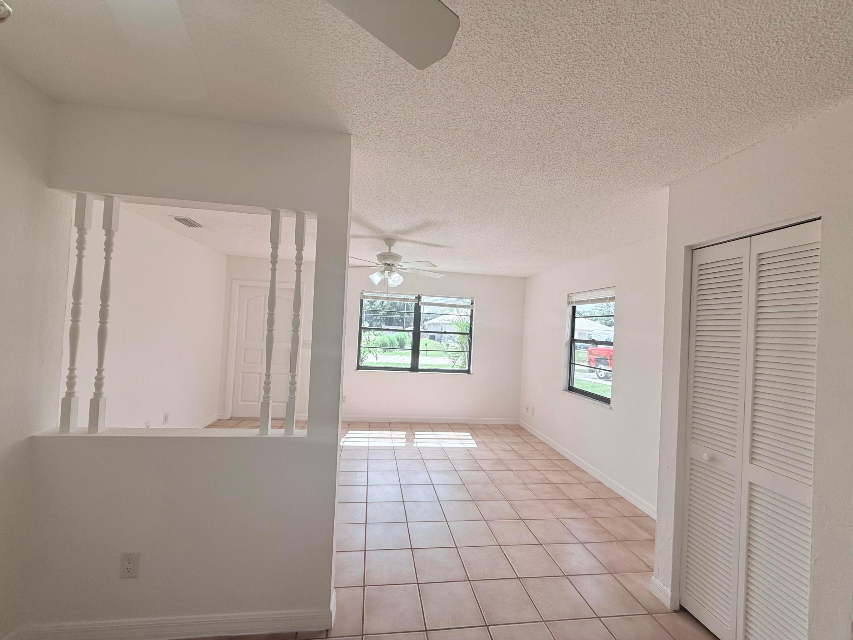 PARADISE PARK UNIT NO 2 - Residential