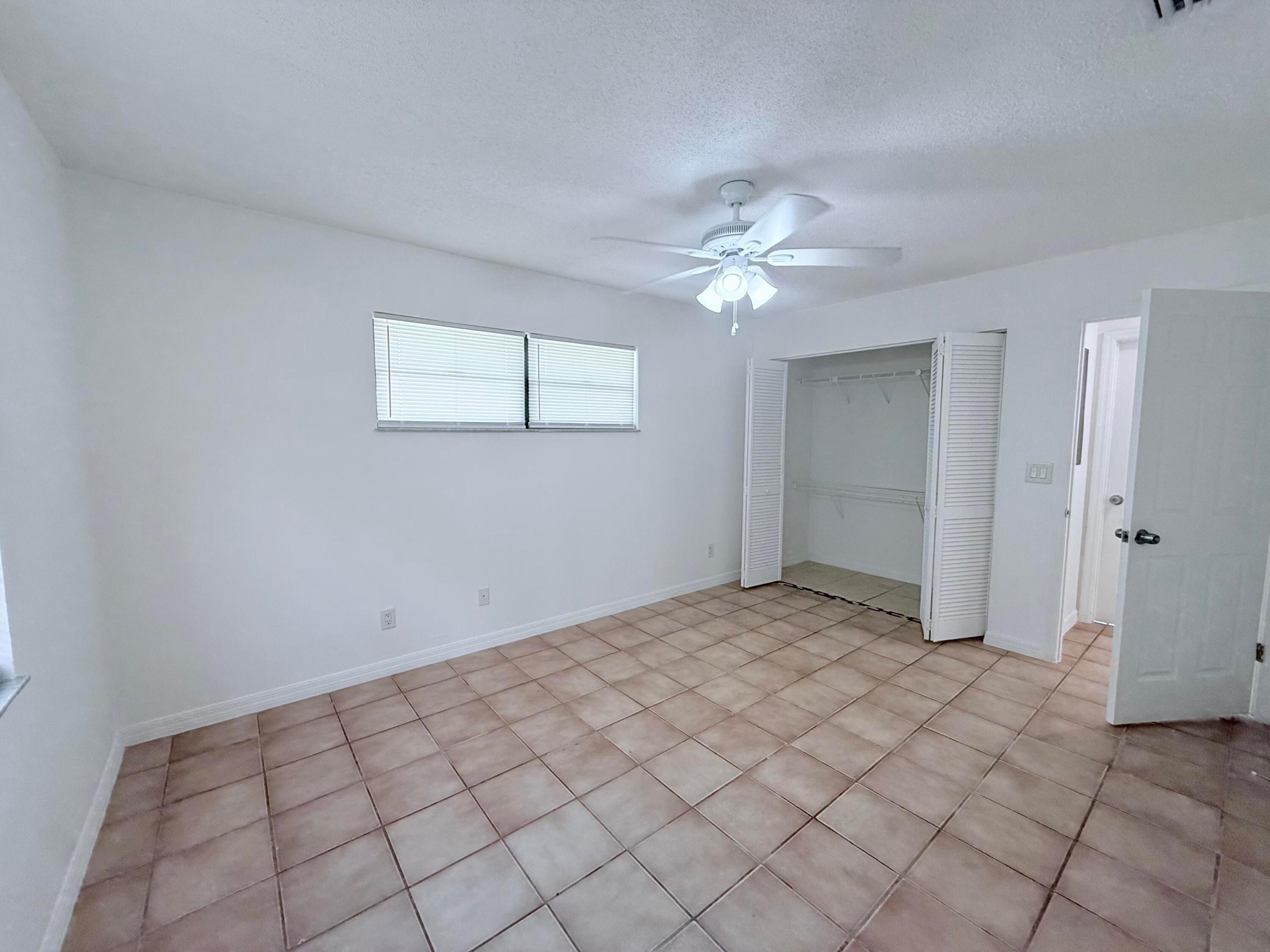 PARADISE PARK UNIT NO 2 - Residential