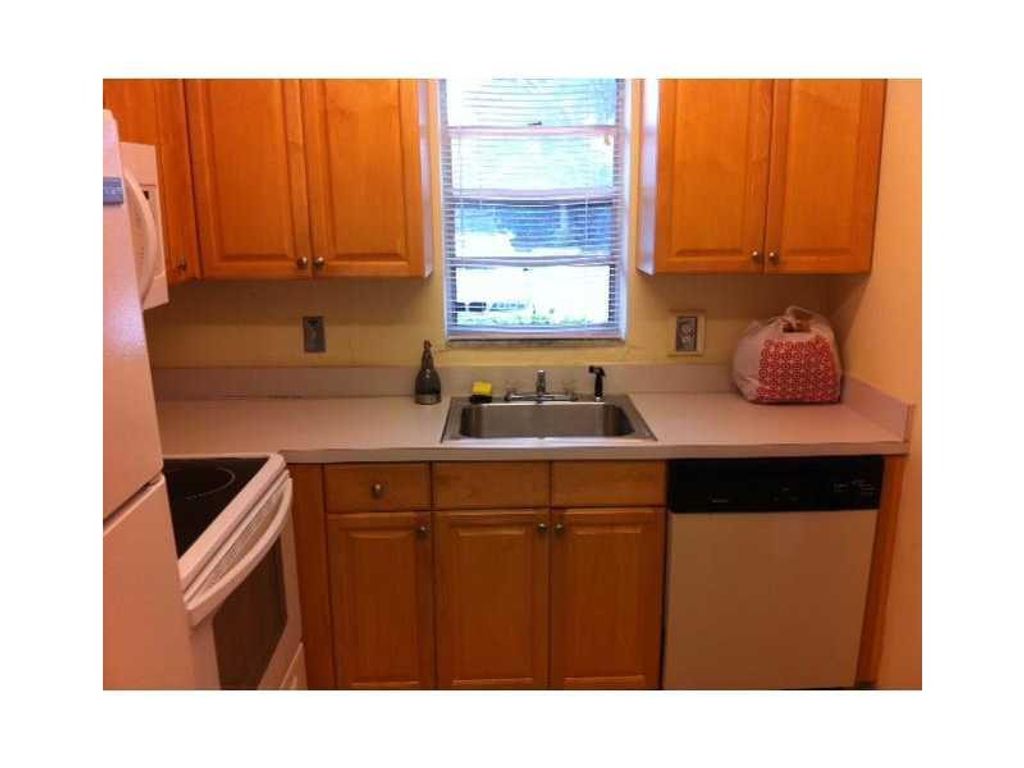 Photo of 4165 SW 67th Avenue #107b, Davie, FL 33314 (MLS # B26030580)