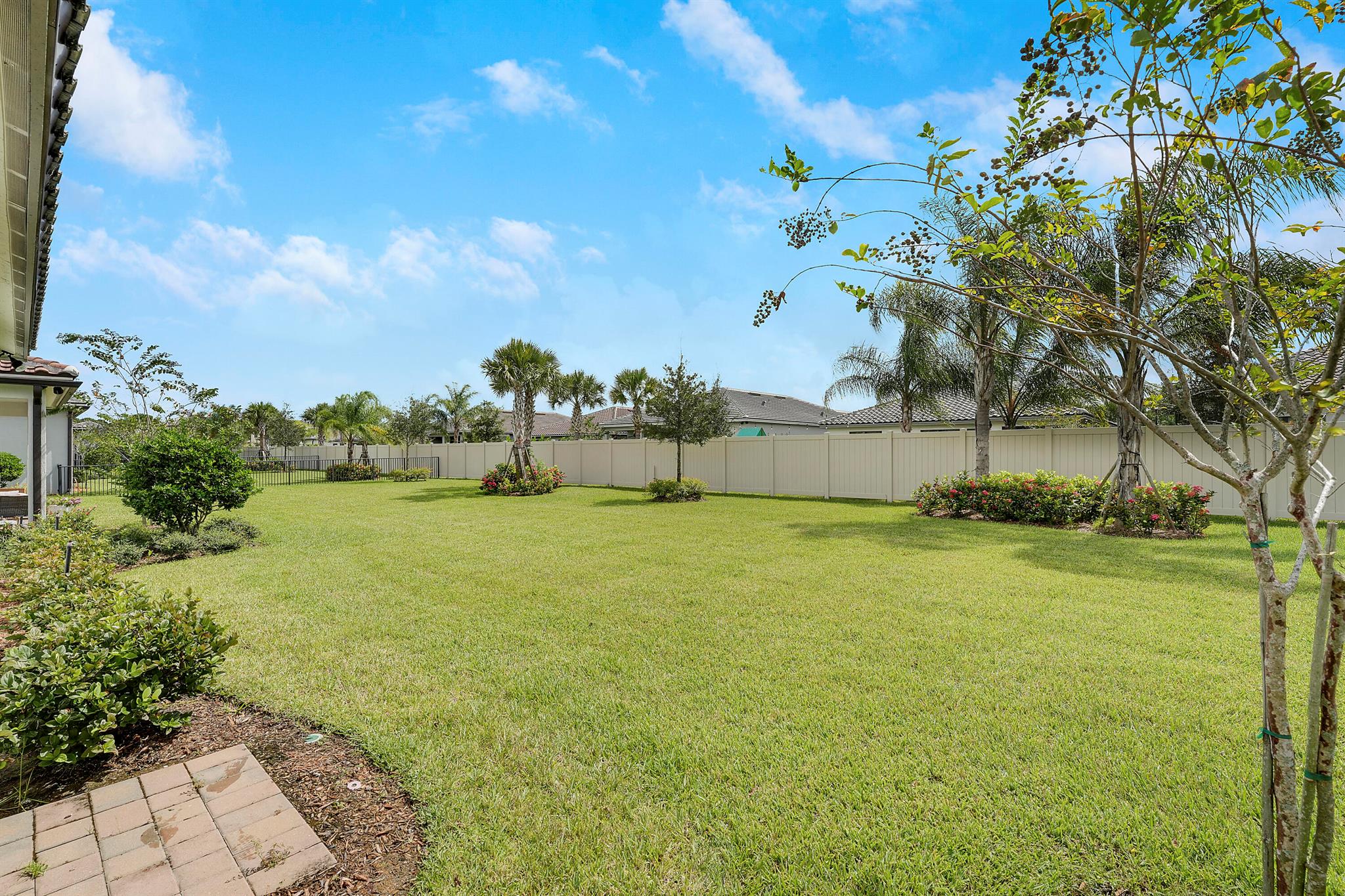 Veranda Gardens - Residential