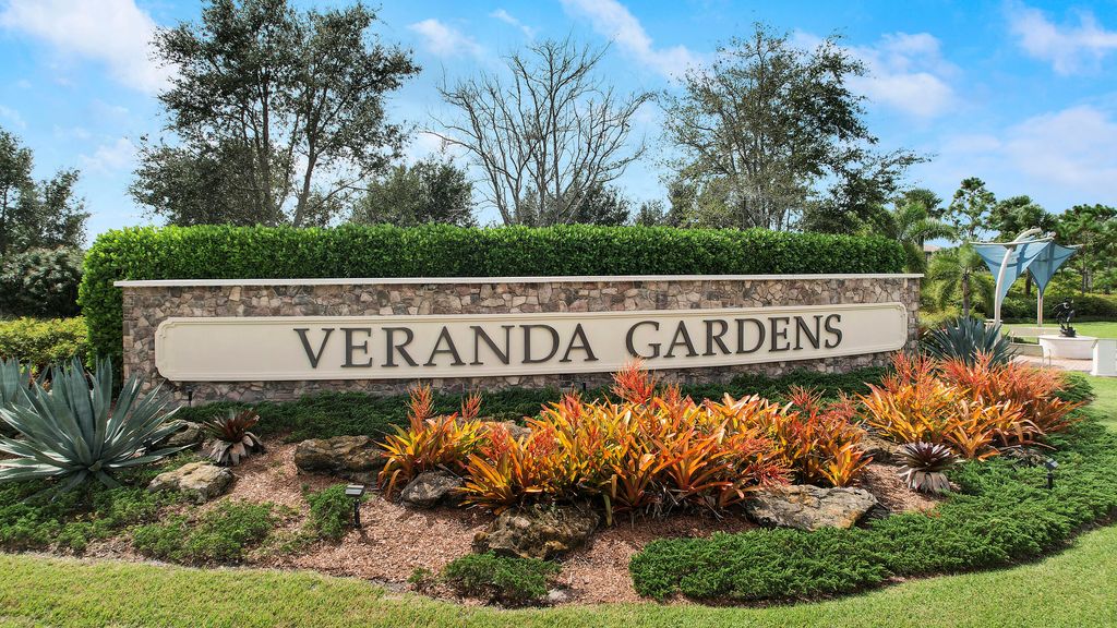 Photo of 534 SE Crathes Street, Port Saint Lucie, FL 34984 (MLS # R11130589)